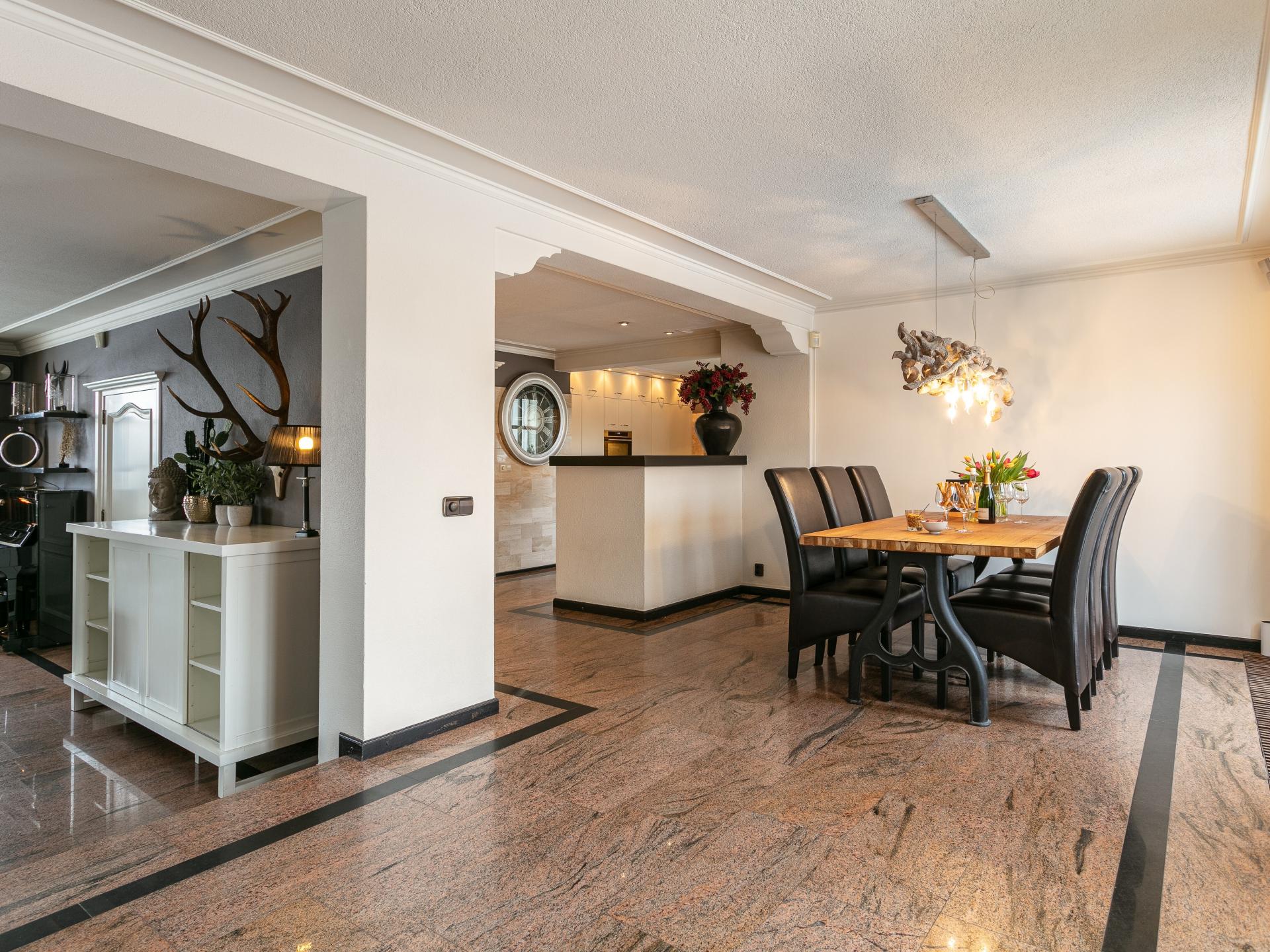 Luxe villa met zwembad, whirlpool en uitzicht op molen in Moergestel - foto 34