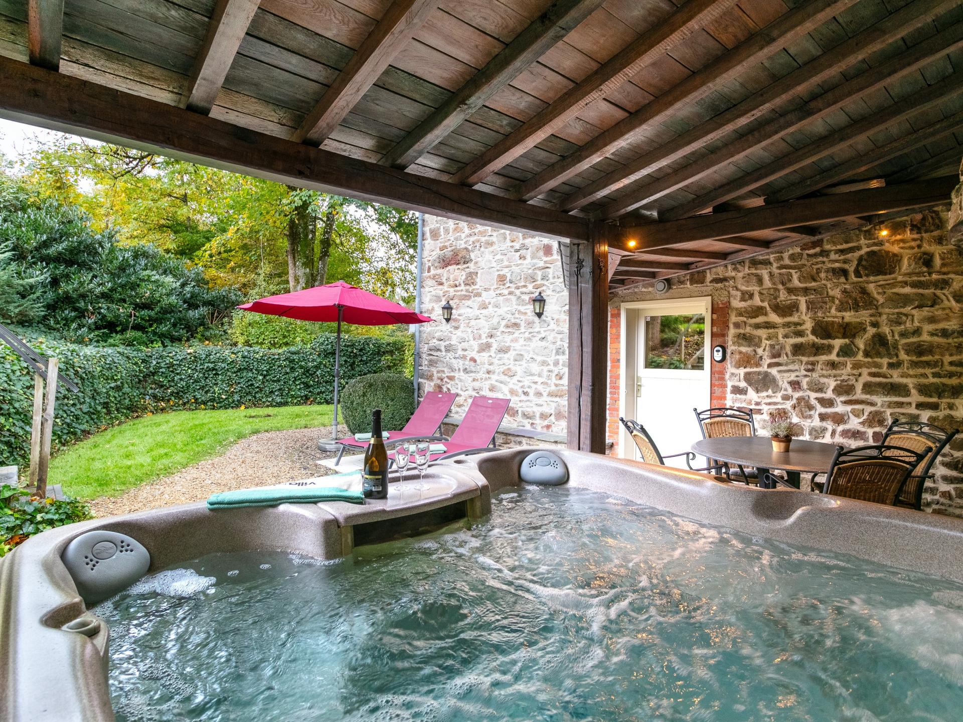 Sfeervol vakantiehuis in Manhay met jacuzzi en sauna - foto 12