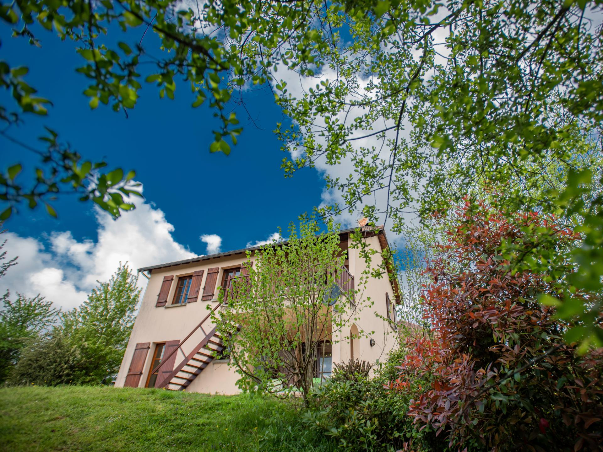 6-persoons vakantiehuis in centrum van Saint-Germain-les-Belles - foto 30