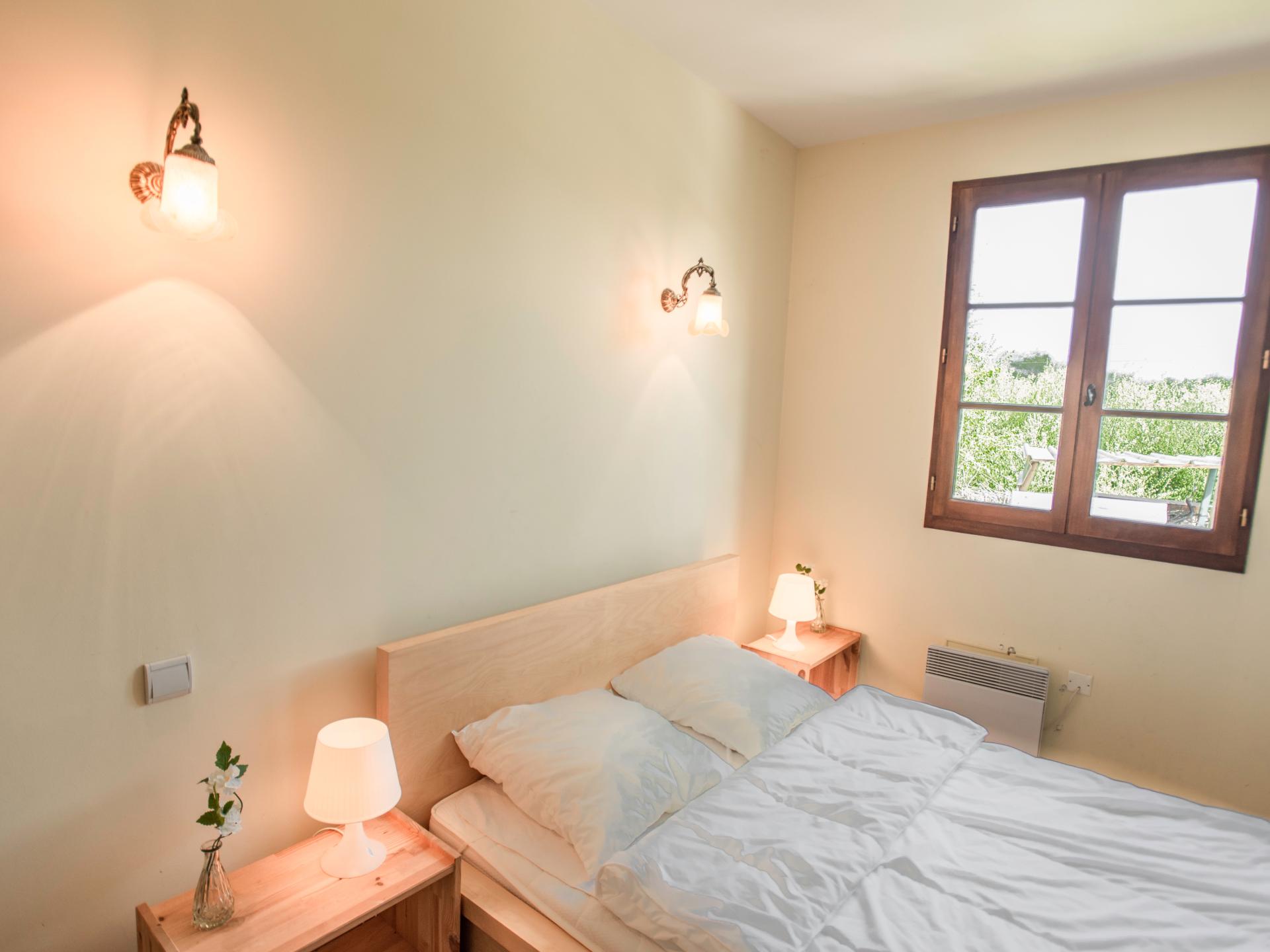 6-persoons vakantiehuis in centrum van Saint-Germain-les-Belles - foto 22