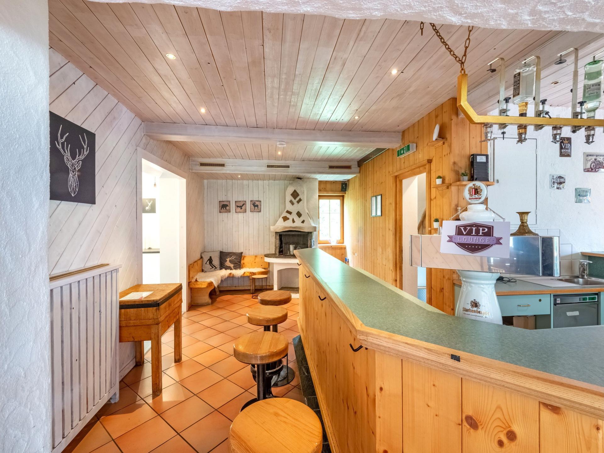 Groots groepshuis voor 26 personen met sauna en bioscoop bij de piste in Pettneu - foto 7
