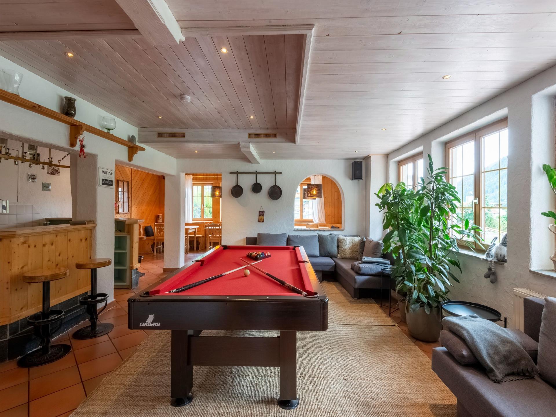 Groots groepshuis voor 26 personen met sauna en bioscoop bij de piste in Pettneu - foto 13