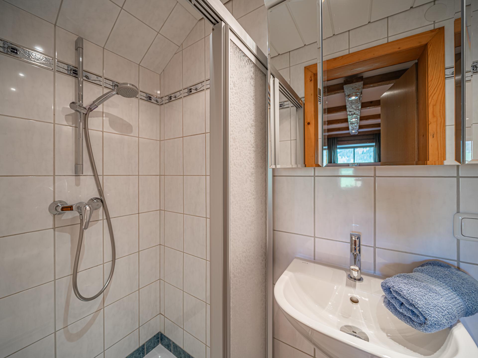 Ruim 8-persoons appartement met zwembad in Kirchdorf, vlakbij skilift - foto 24