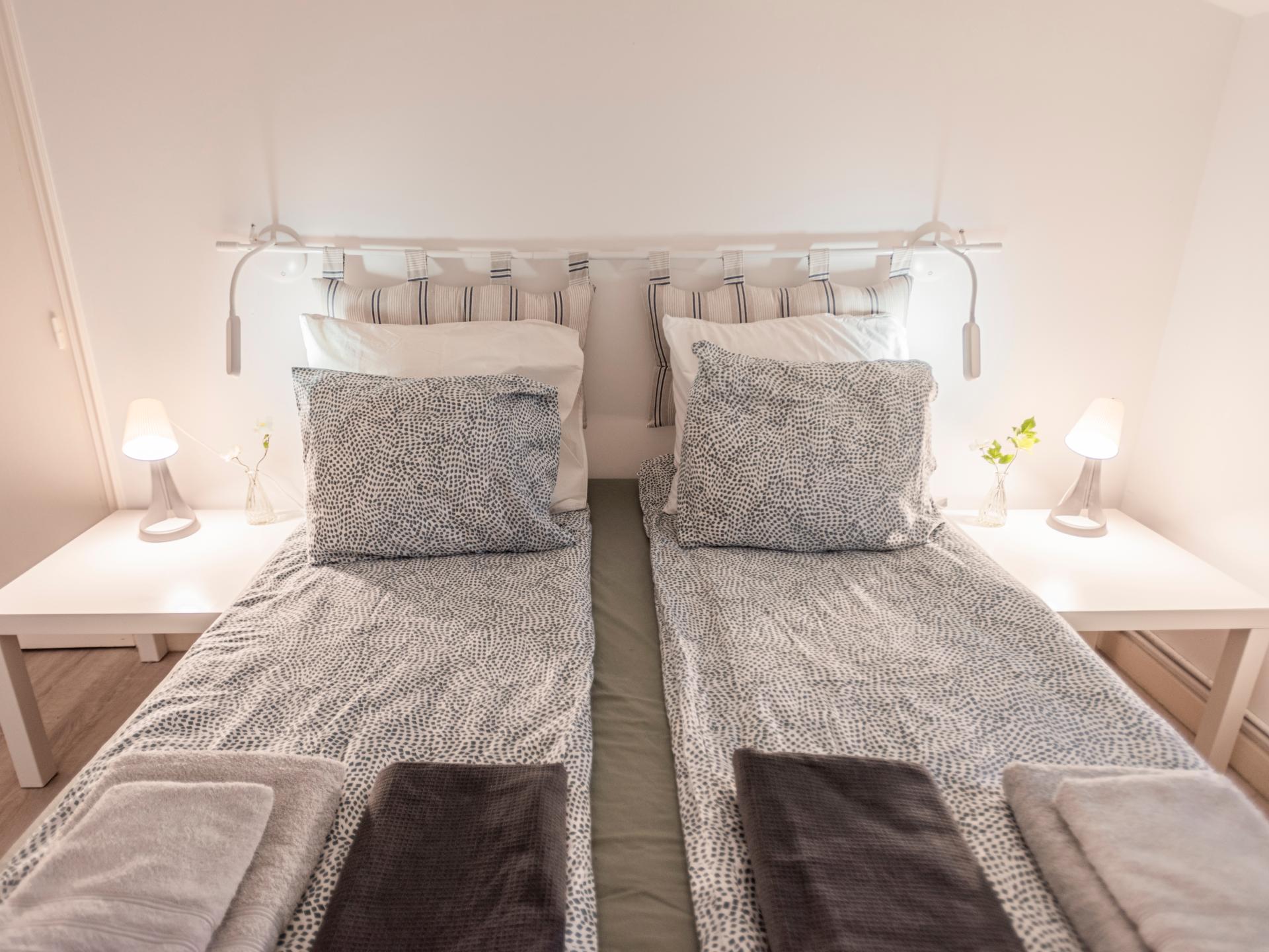 7-persoons modern vakantiehuis met zwembad in Aubeterre sur Dronne - foto 17