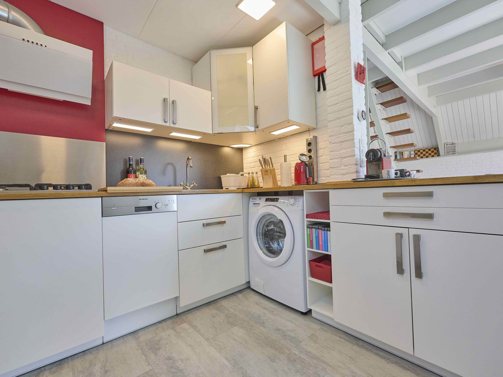 Modern vakantiehuis met hottub aan het Grevelingenmeer in Herkingen - foto 7