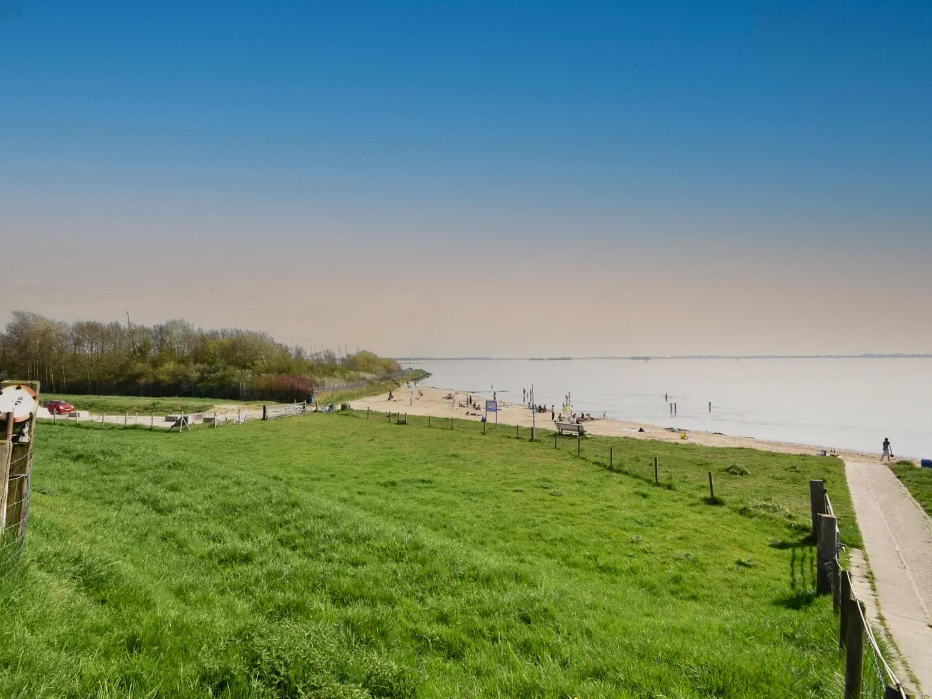 Modern vakantiehuis met hottub aan het Grevelingenmeer in Herkingen - foto 42