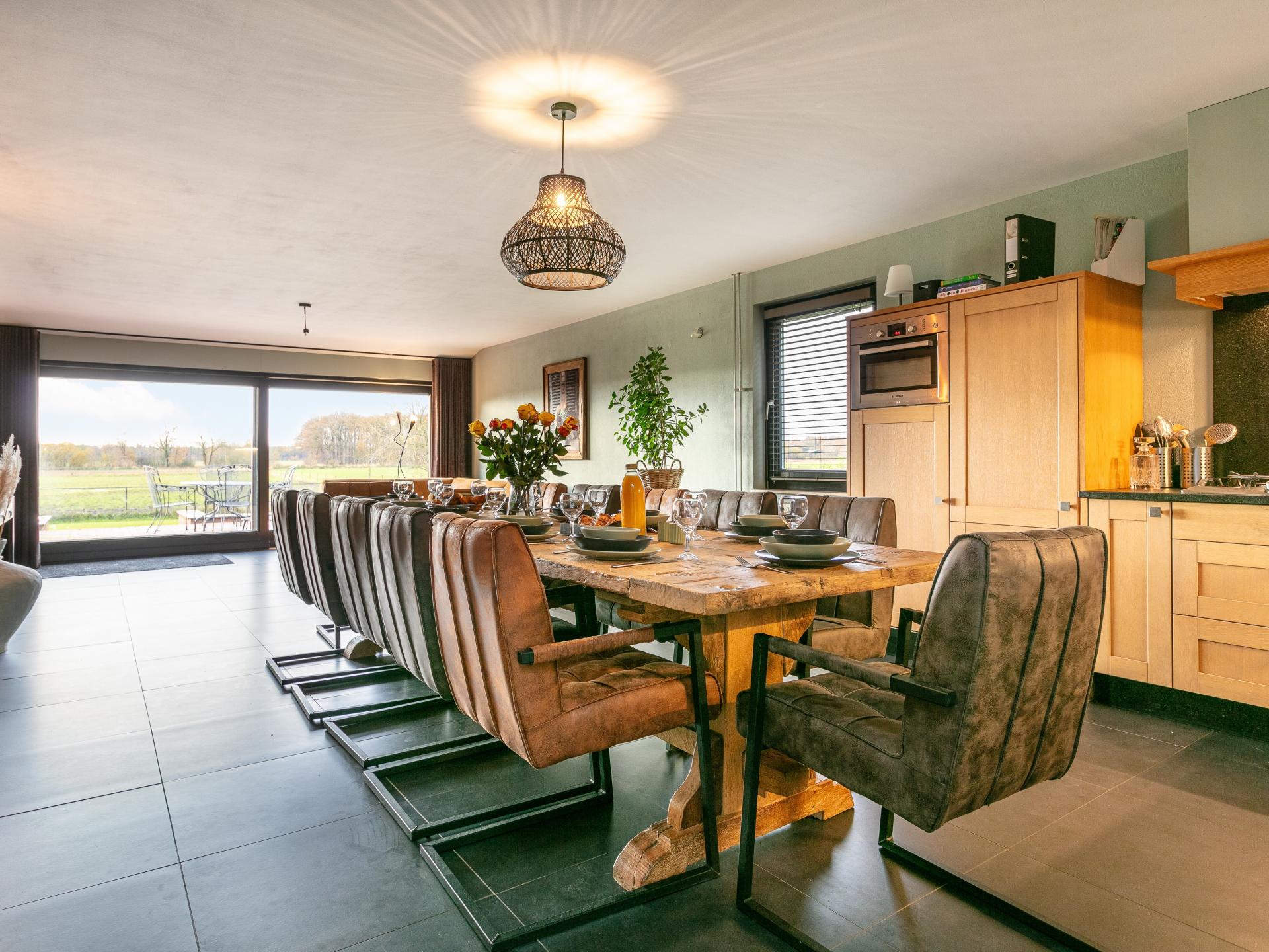 Luxe familiehoeve met paardenstal in Brabants landschap, 12 pers - foto 3