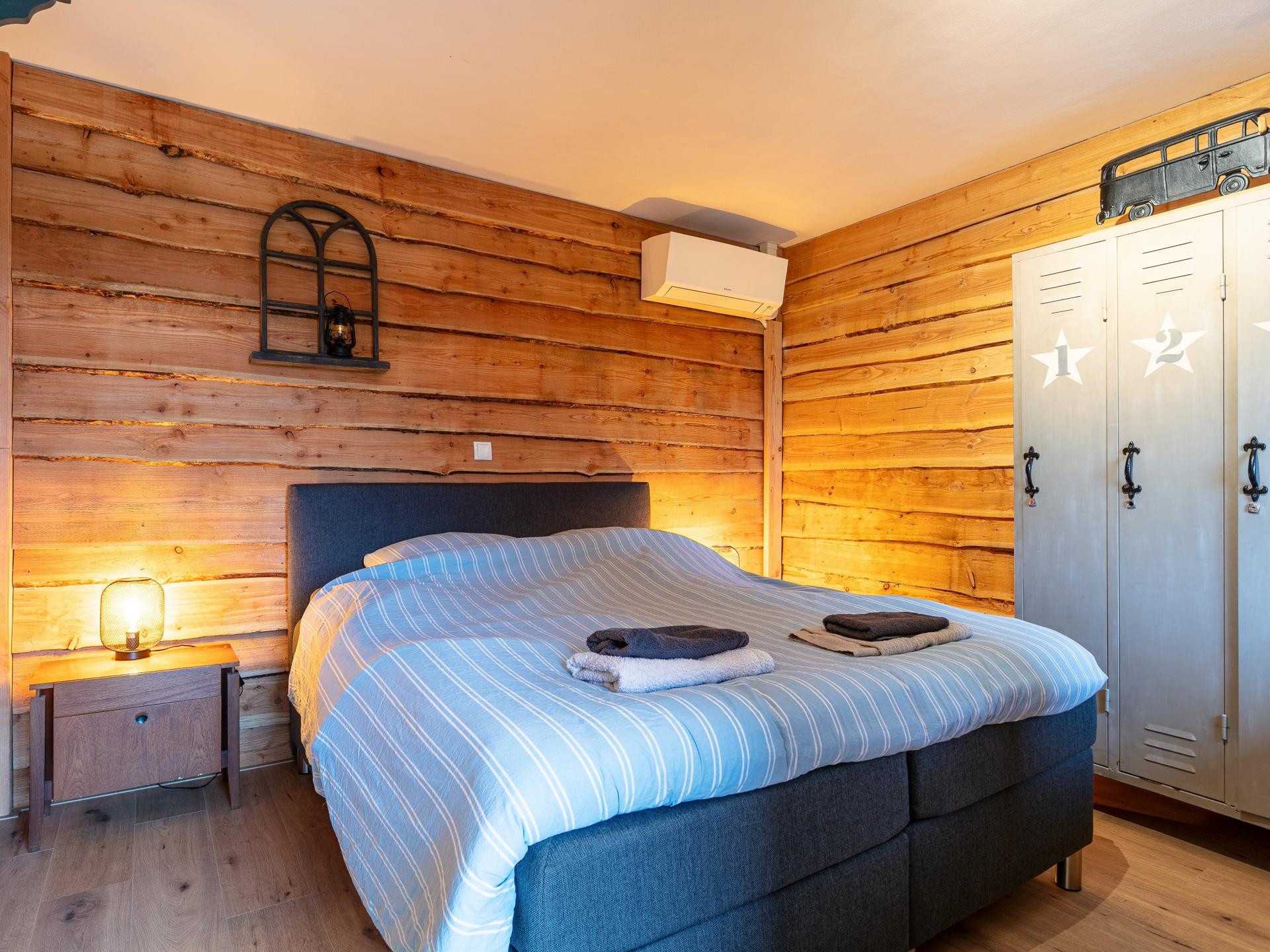 Luxe familiehoeve met paardenstal in Brabants landschap, 12 pers - foto 33