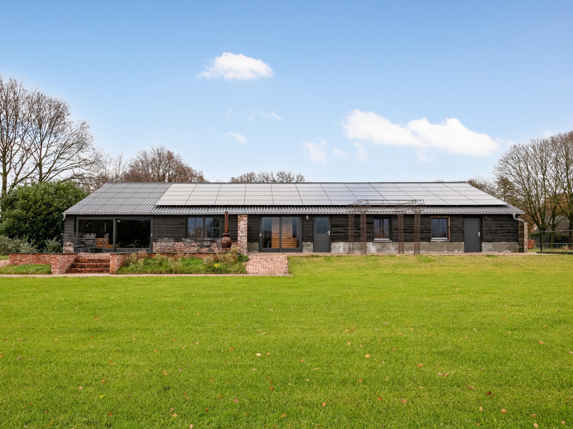 Luxe familiehoeve met paardenstal in Brabants landschap, 12 pers - foto 42