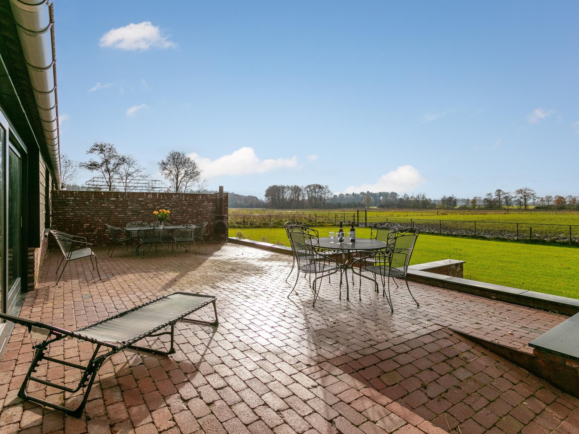 Luxe familiehoeve met paardenstal in Brabants landschap, 12 pers - foto 23