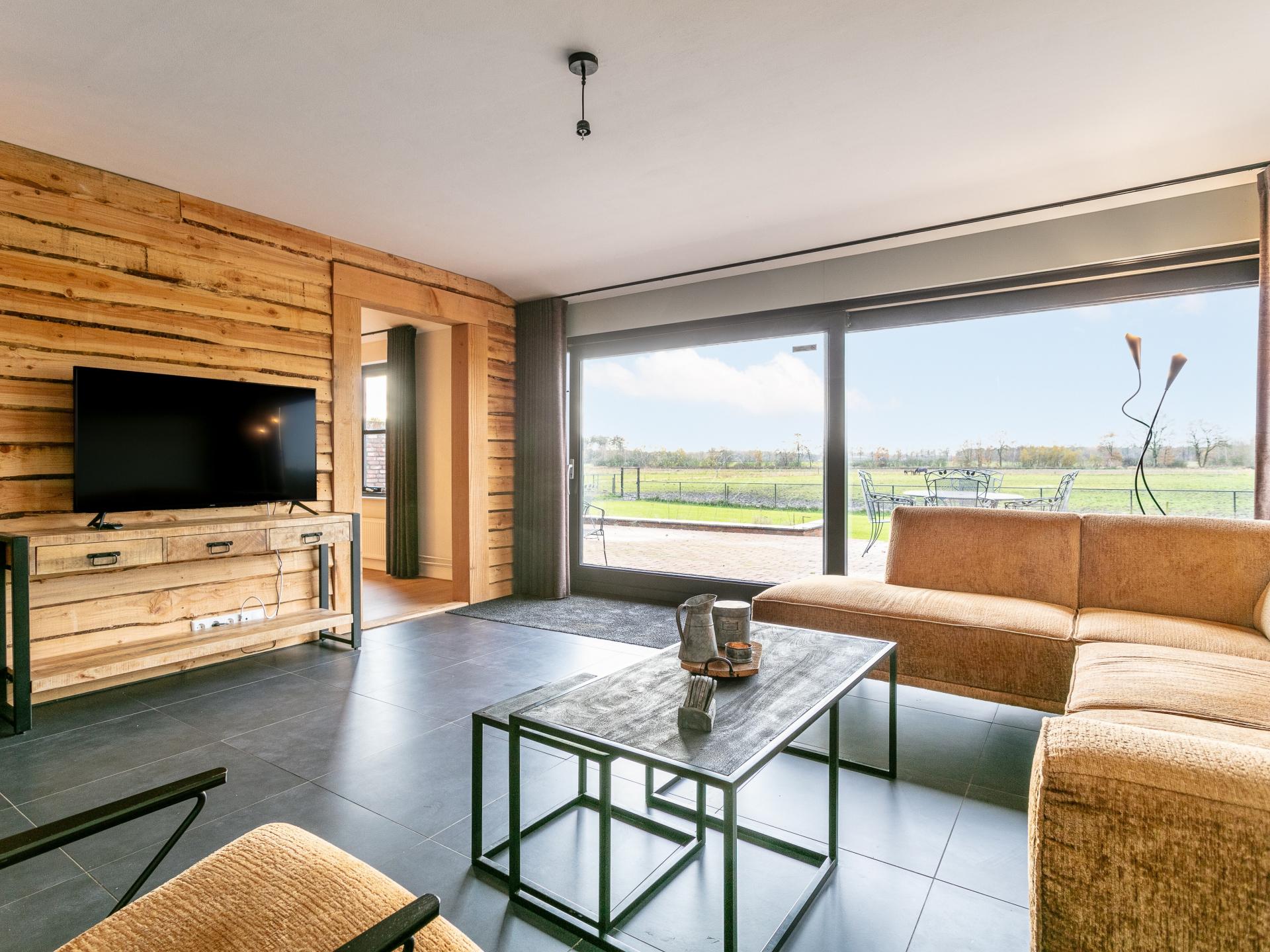 Luxe familiehoeve met paardenstal in Brabants landschap, 12 pers - foto 9