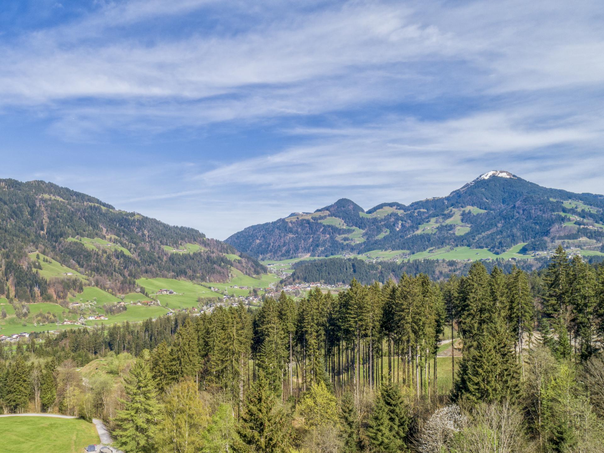 Aan de piste: Vrijstaand houten chalet in Wörgl met panorama - foto 21