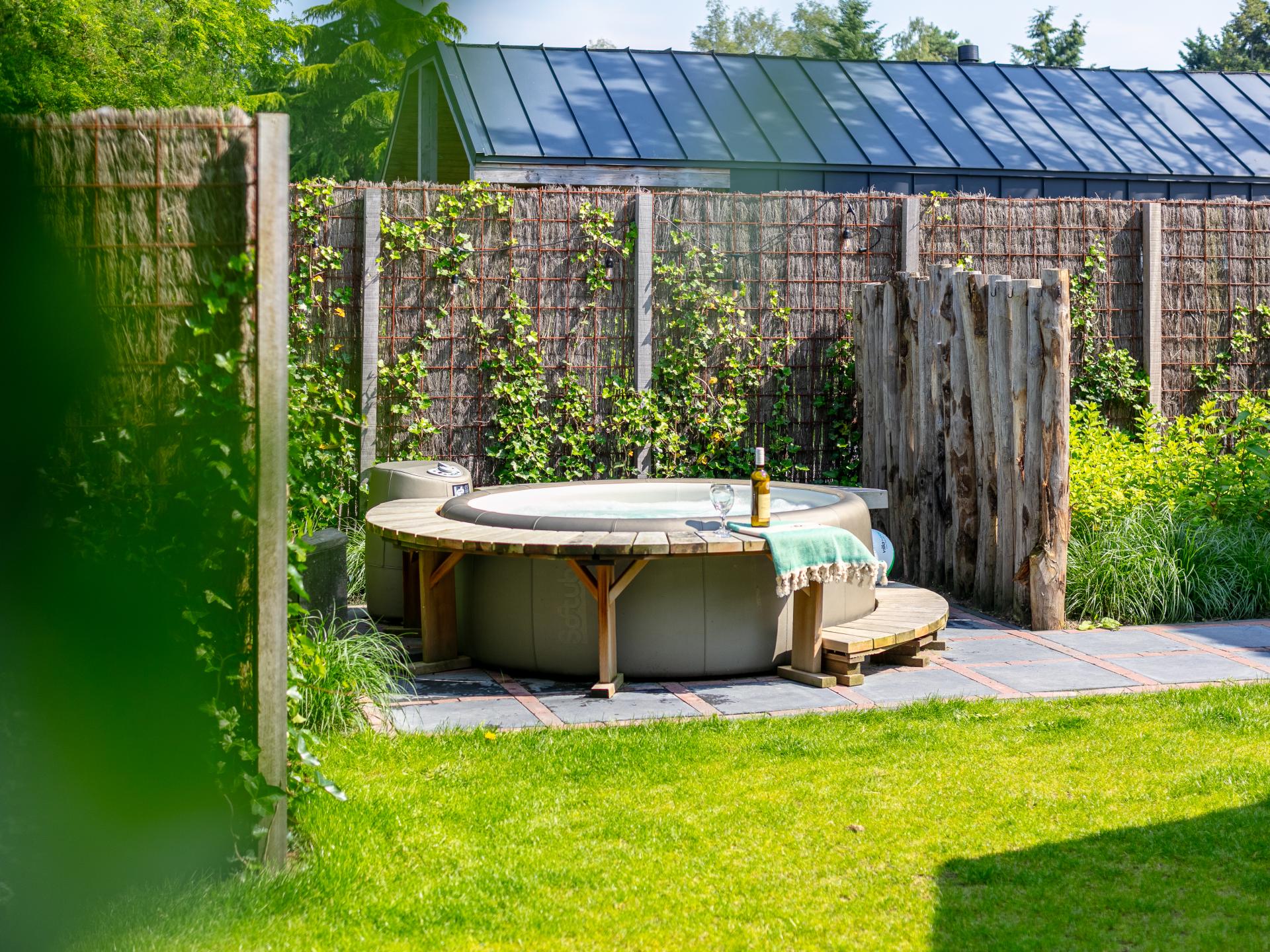Wellness vakantiehuis met softtub op de Veluwe, honden welkom - foto 28