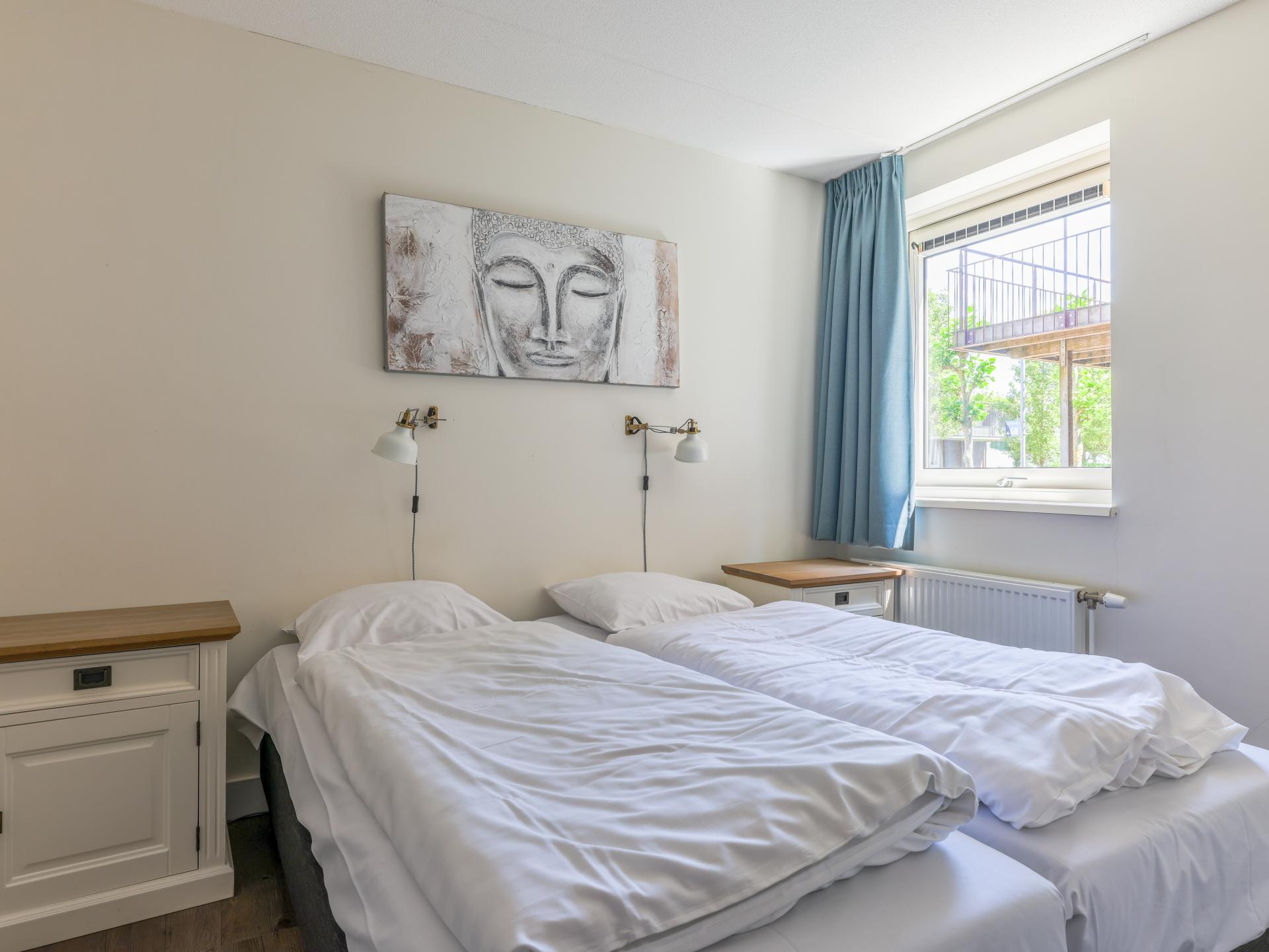 Ruim 12-persoons appartement met privé aanlegsteiger aan het Uitgeestermeer - foto 11