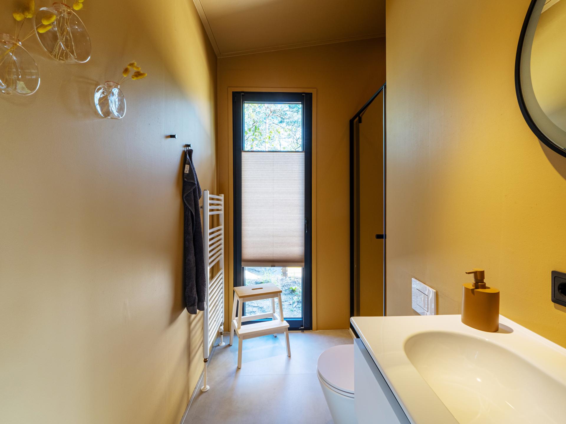 Sfeervol Tiny House midden in het bos op de Veluwe, 50m van centrum Nunspeet - foto 8