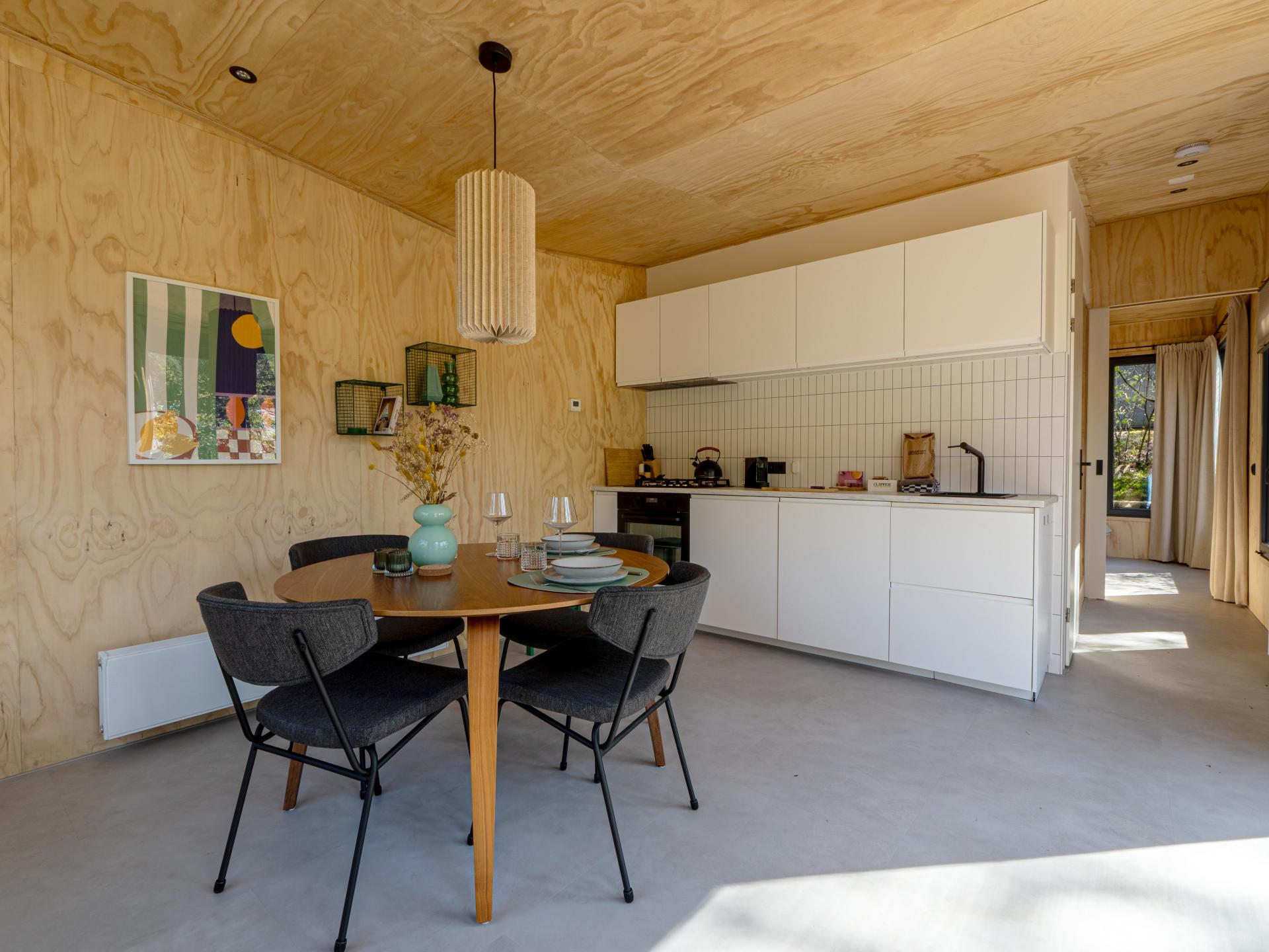 Sfeervol Tiny House midden in het bos op de Veluwe, 50m van centrum Nunspeet - foto 13