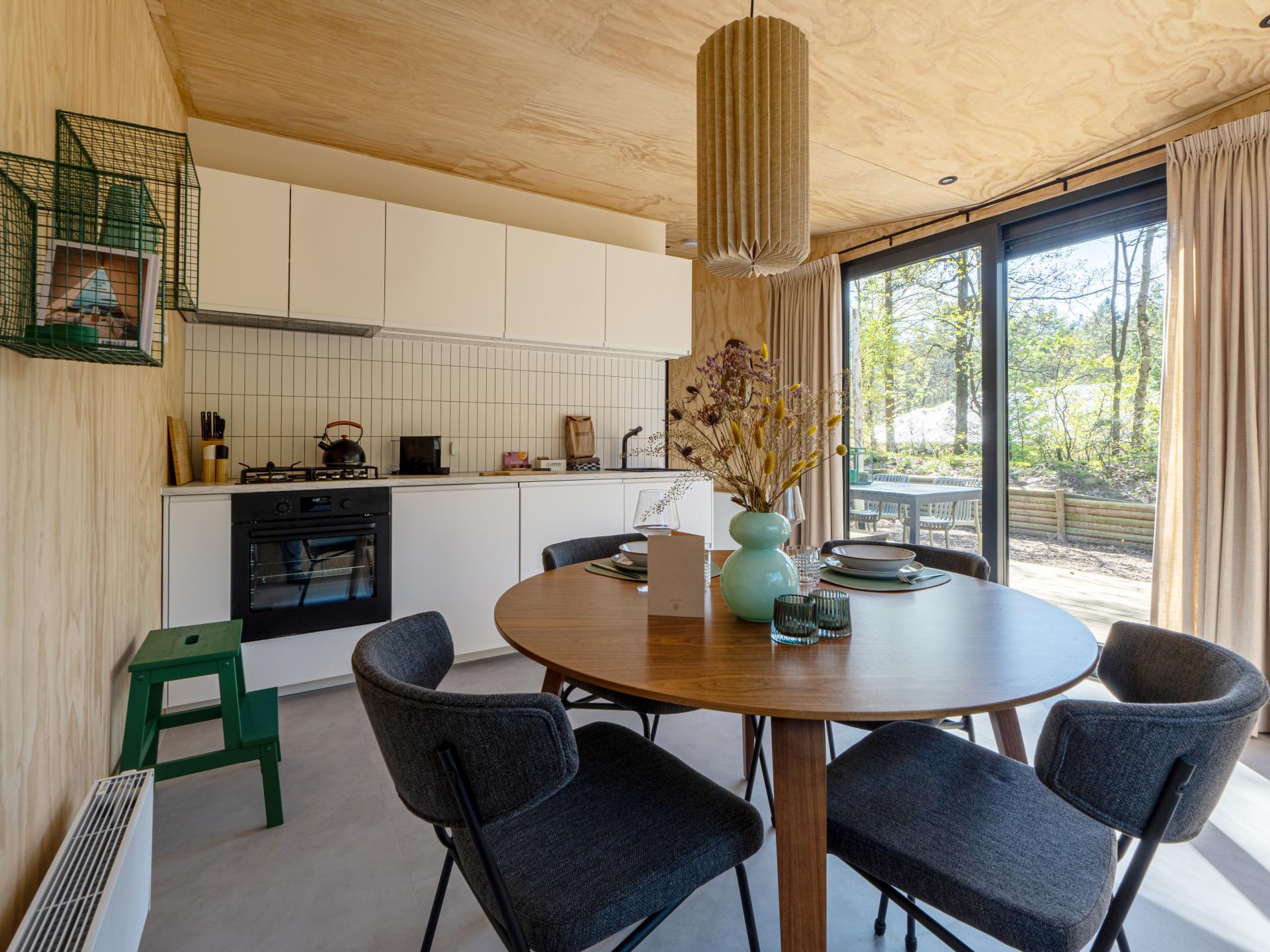 Sfeervol Tiny House midden in het bos op de Veluwe, 50m van centrum Nunspeet - foto 2