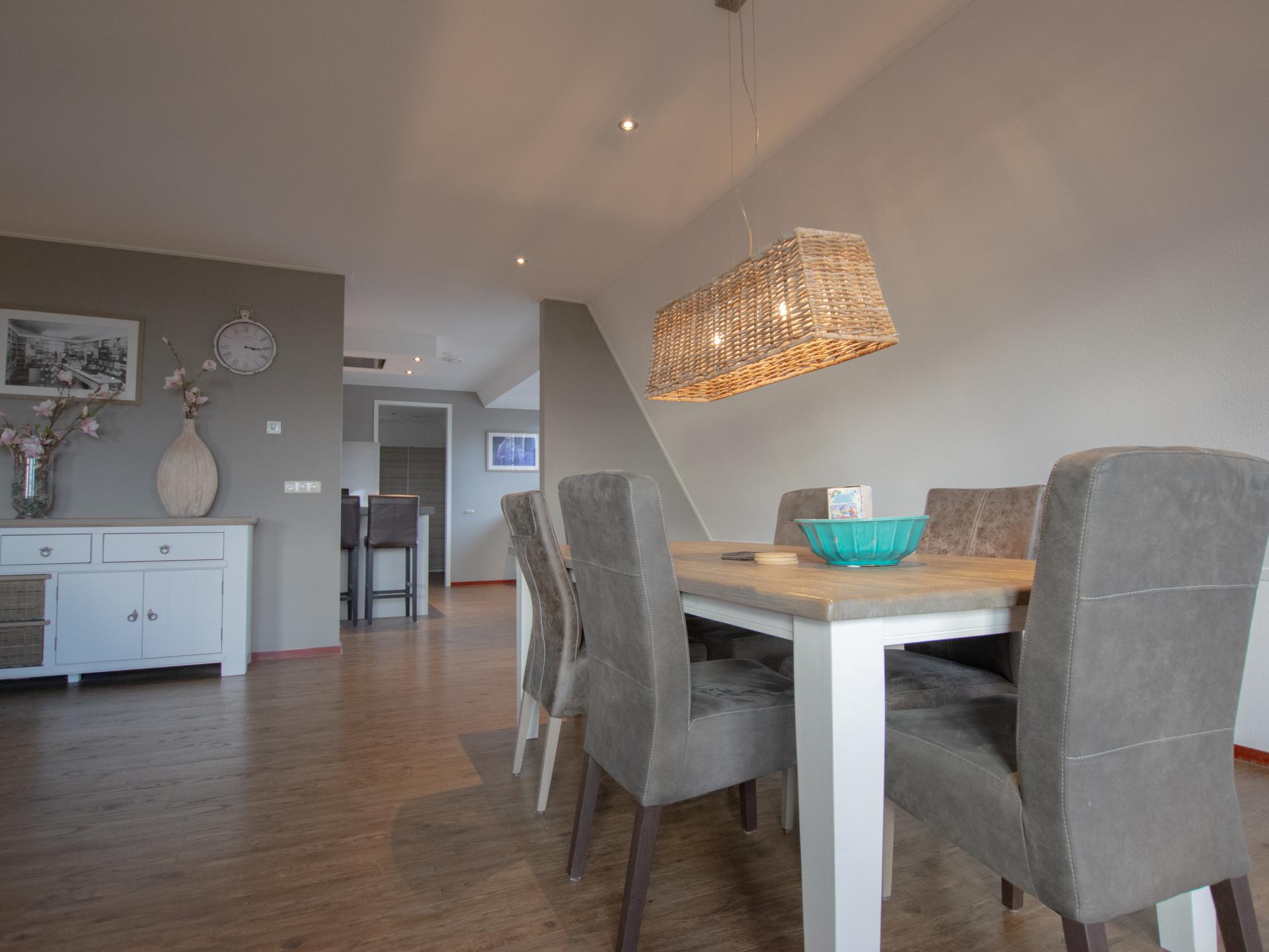 Op 750 m van het strand: ruim luxe appartement in centrum Westerland - foto 6