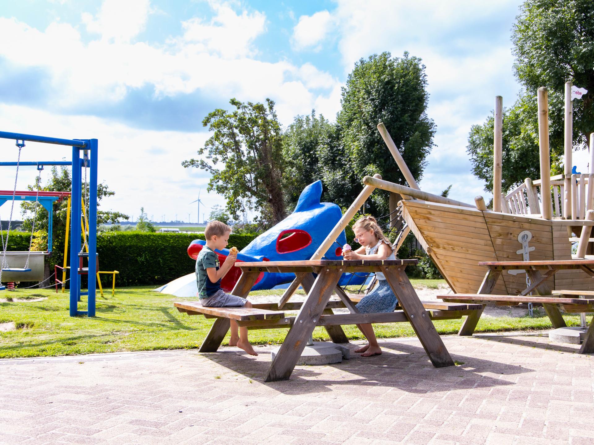 Op 750 m van het strand: ruim luxe appartement in centrum Westerland - foto 39