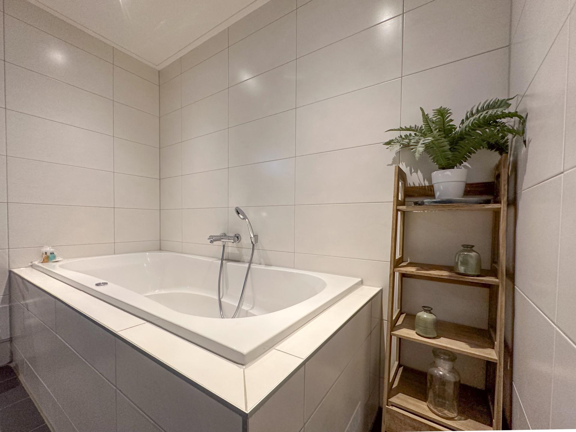 Op 750 m van het strand: ruim luxe appartement in centrum Westerland - foto 16