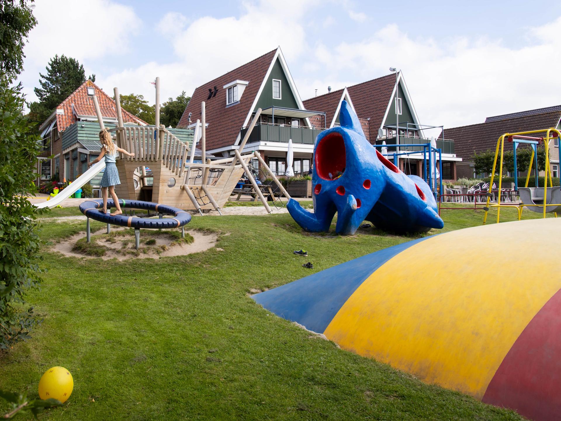 Op 750 m van het strand: ruim luxe appartement in centrum Westerland - foto 43