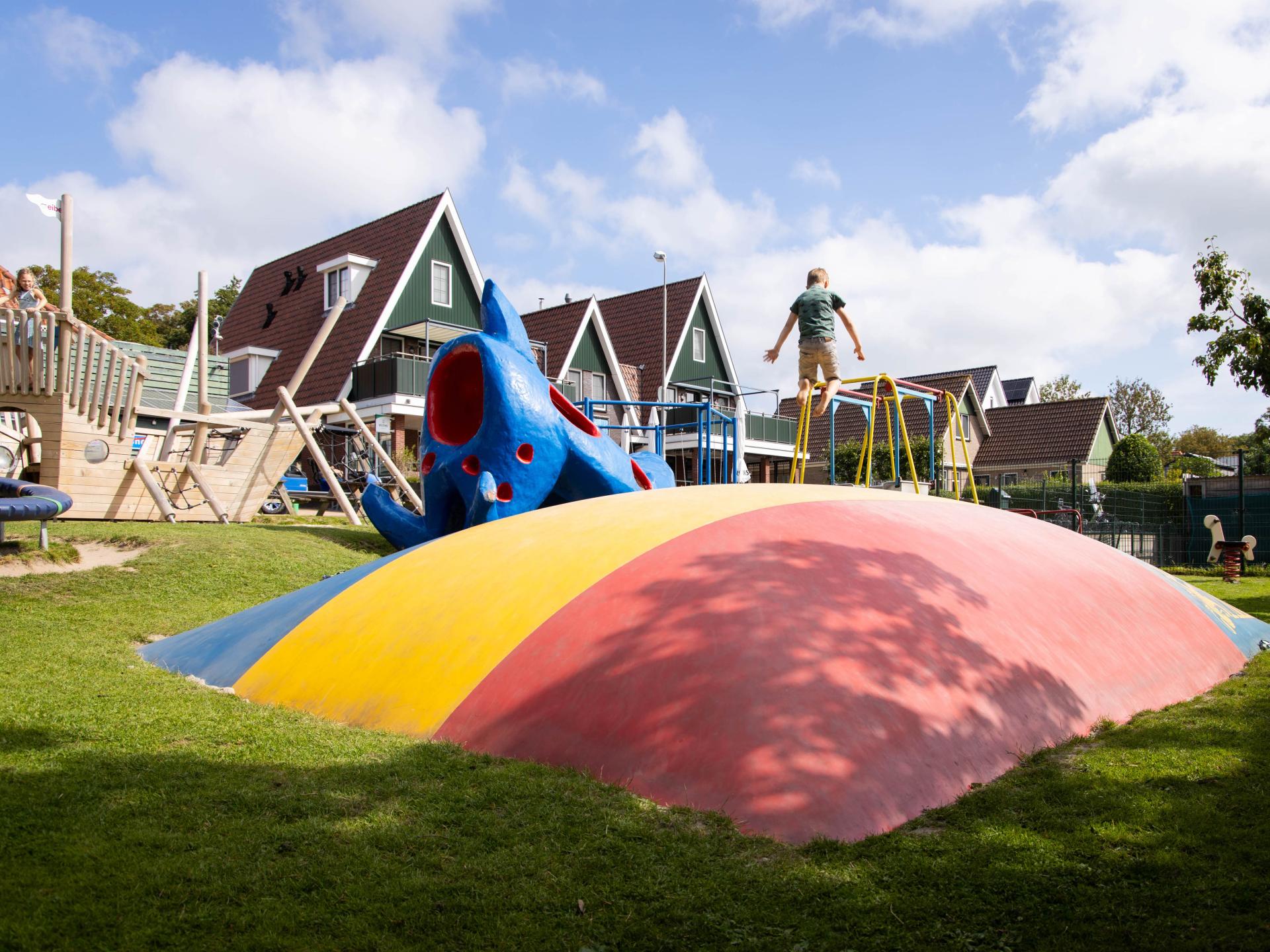 Luxe chalet op kleinschalig vakantiepark nabij Waddenzee en strand - foto 14
