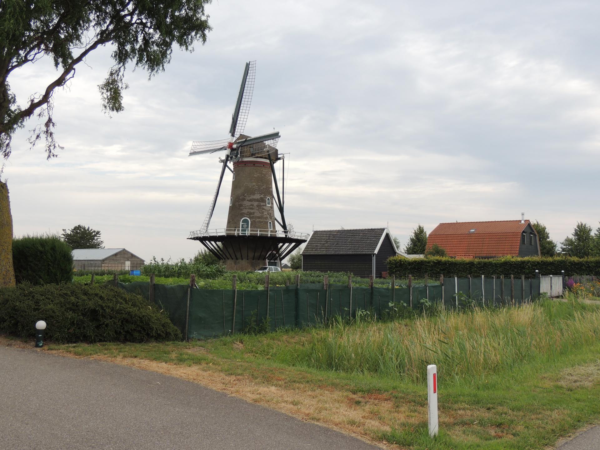 Sfeervol houten chalet aan de Oosterschelde op Tholen - foto 35