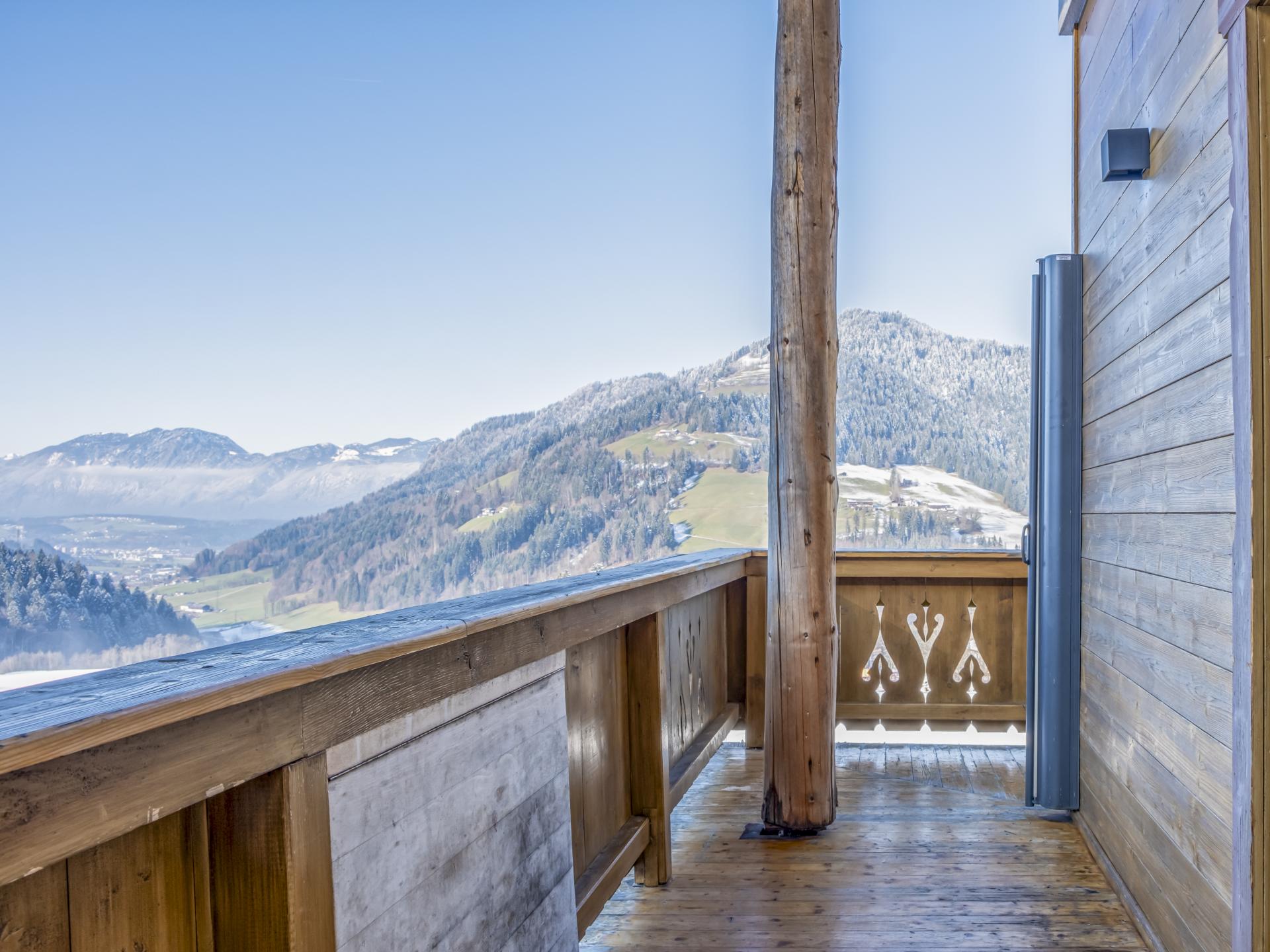 Ruim vakantiehuis voor 14 personen met sauna direct aan de piste in Itter - foto 20