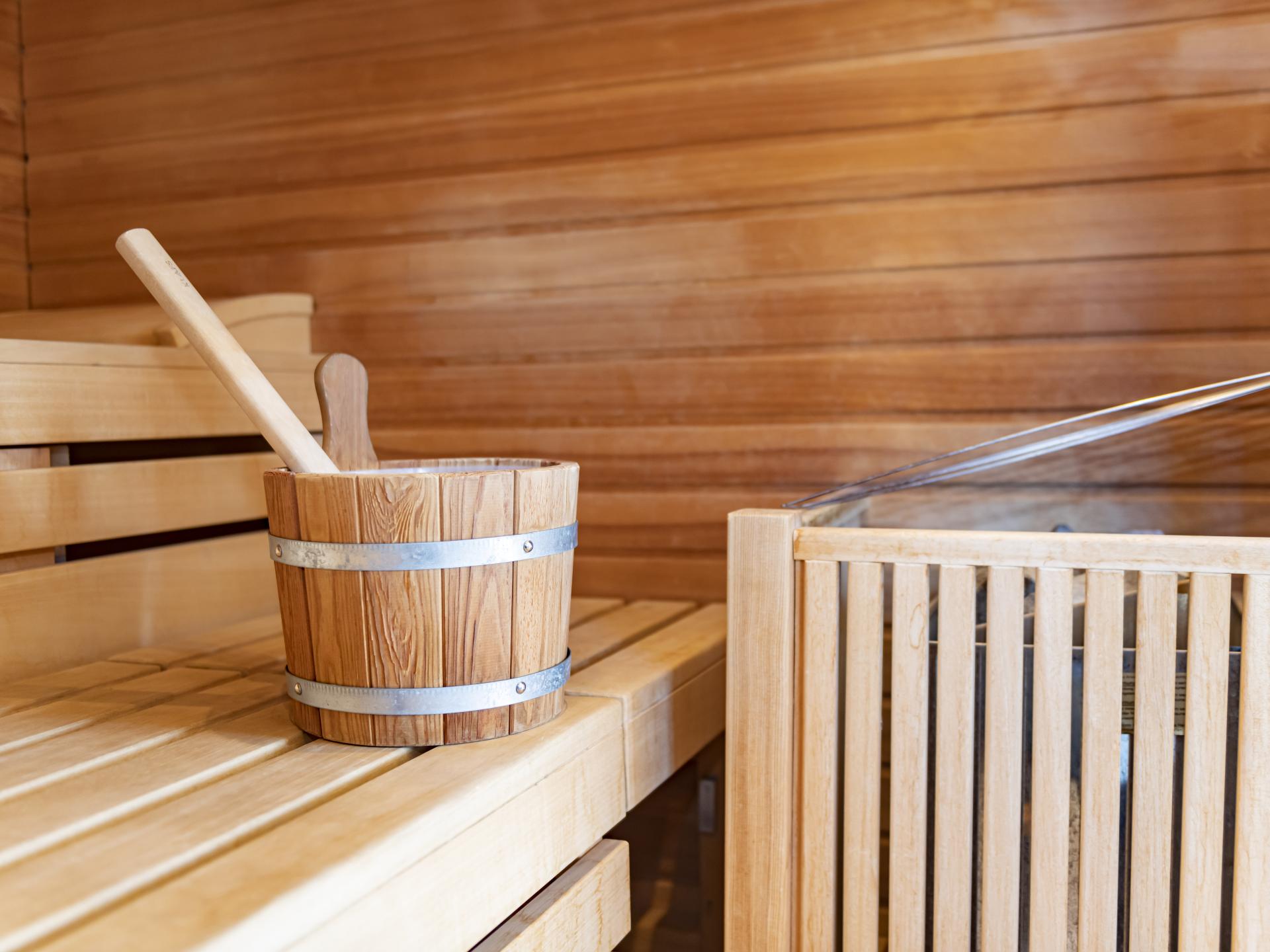 Ruim vakantiehuis voor 14 personen met sauna direct aan de piste in Itter - foto 24