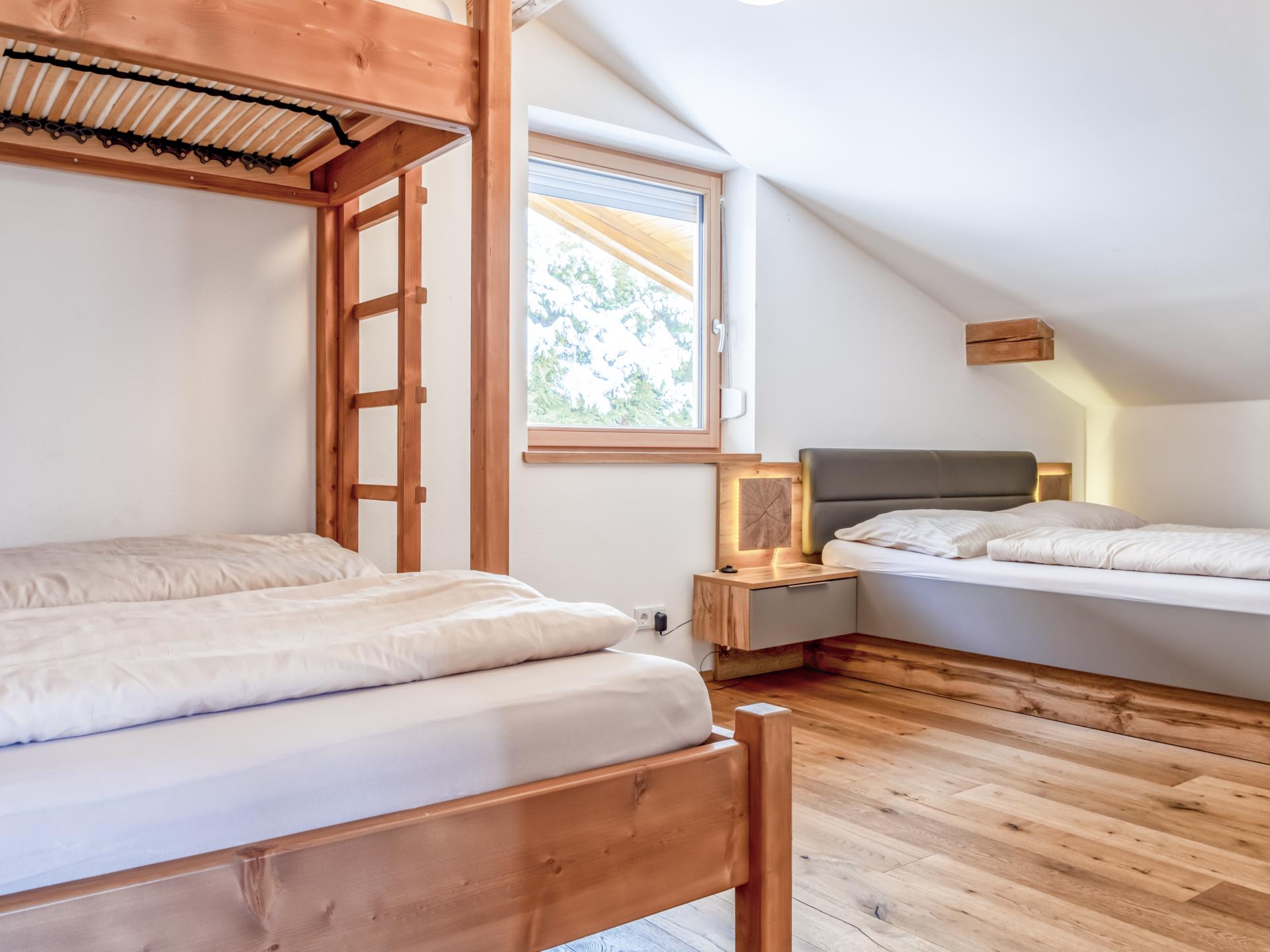 Ruim vakantiehuis voor 14 personen met sauna direct aan de piste in Itter - foto 15