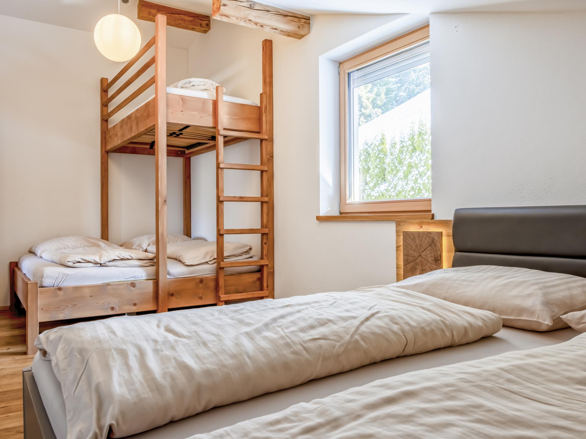 Ruim vakantiehuis voor 14 personen met sauna direct aan de piste in Itter - foto 16