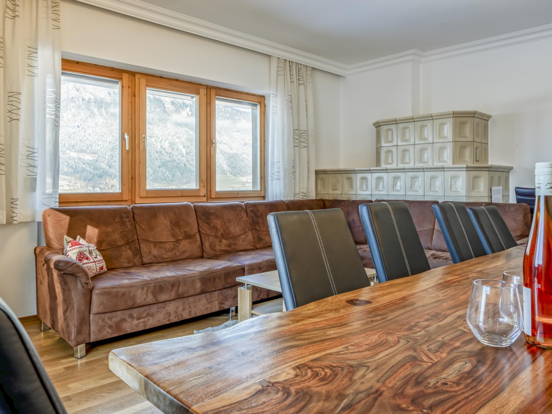Ruim vakantiehuis voor 14 personen met sauna direct aan de piste in Itter - foto 22