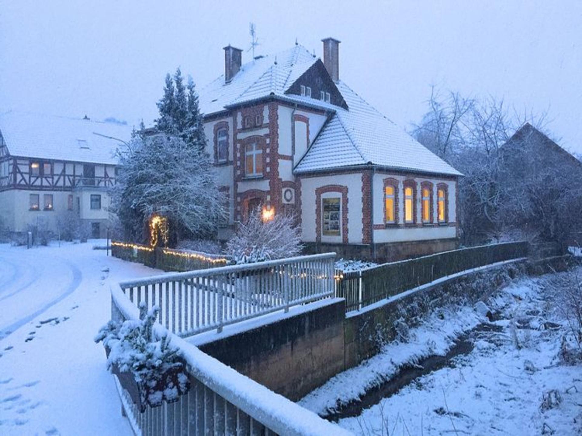 Uniek groepsverblijf in historische school & pastorie bij Edersee - foto 15