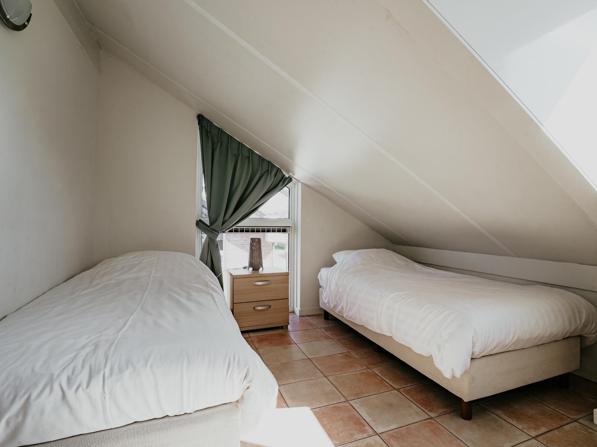 Modern vakantiehuis direct aan het Uitgeestermeer voor 6 personen - foto 17