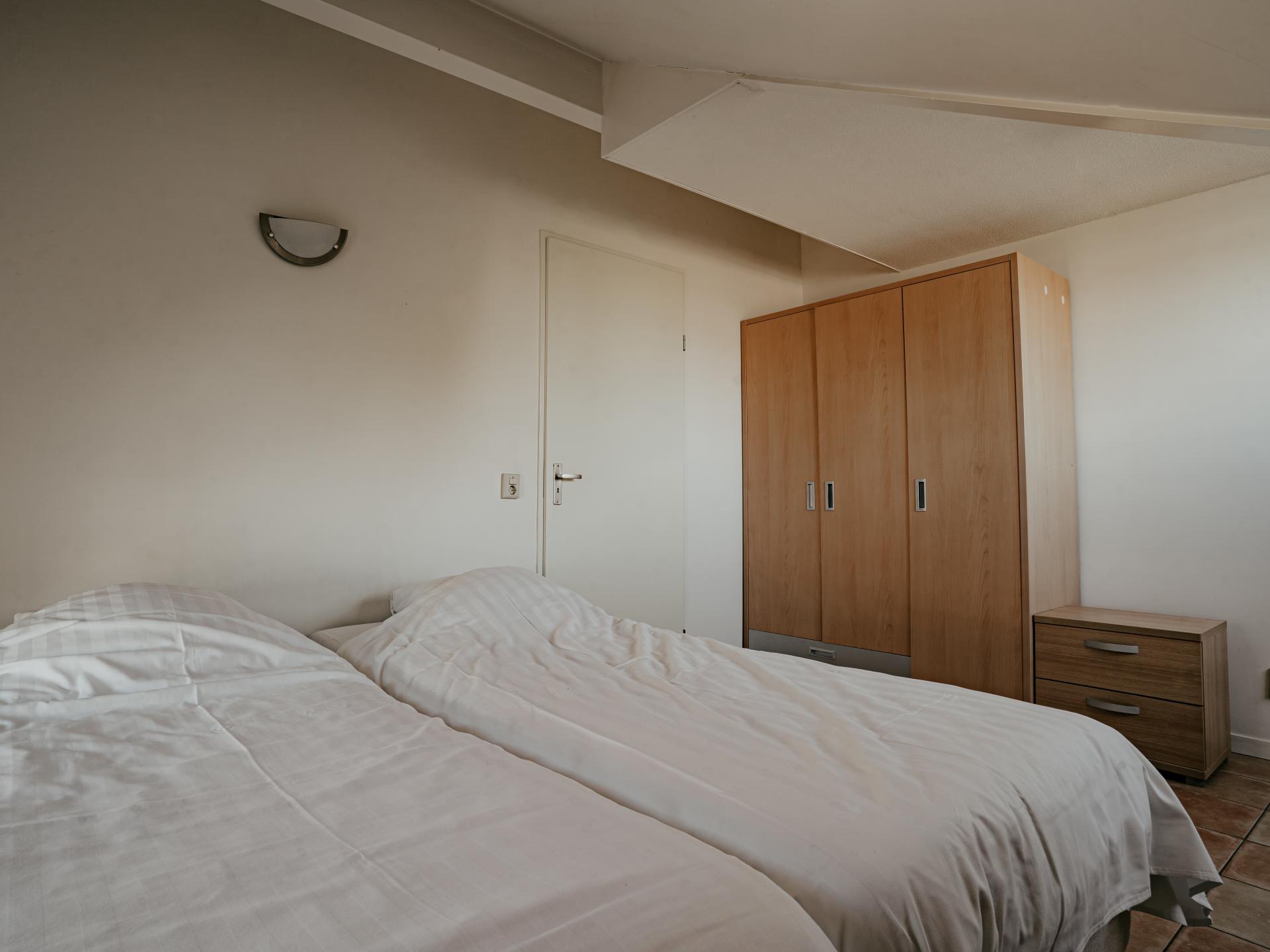 Modern vakantiehuis direct aan het Uitgeestermeer voor 6 personen - foto 16