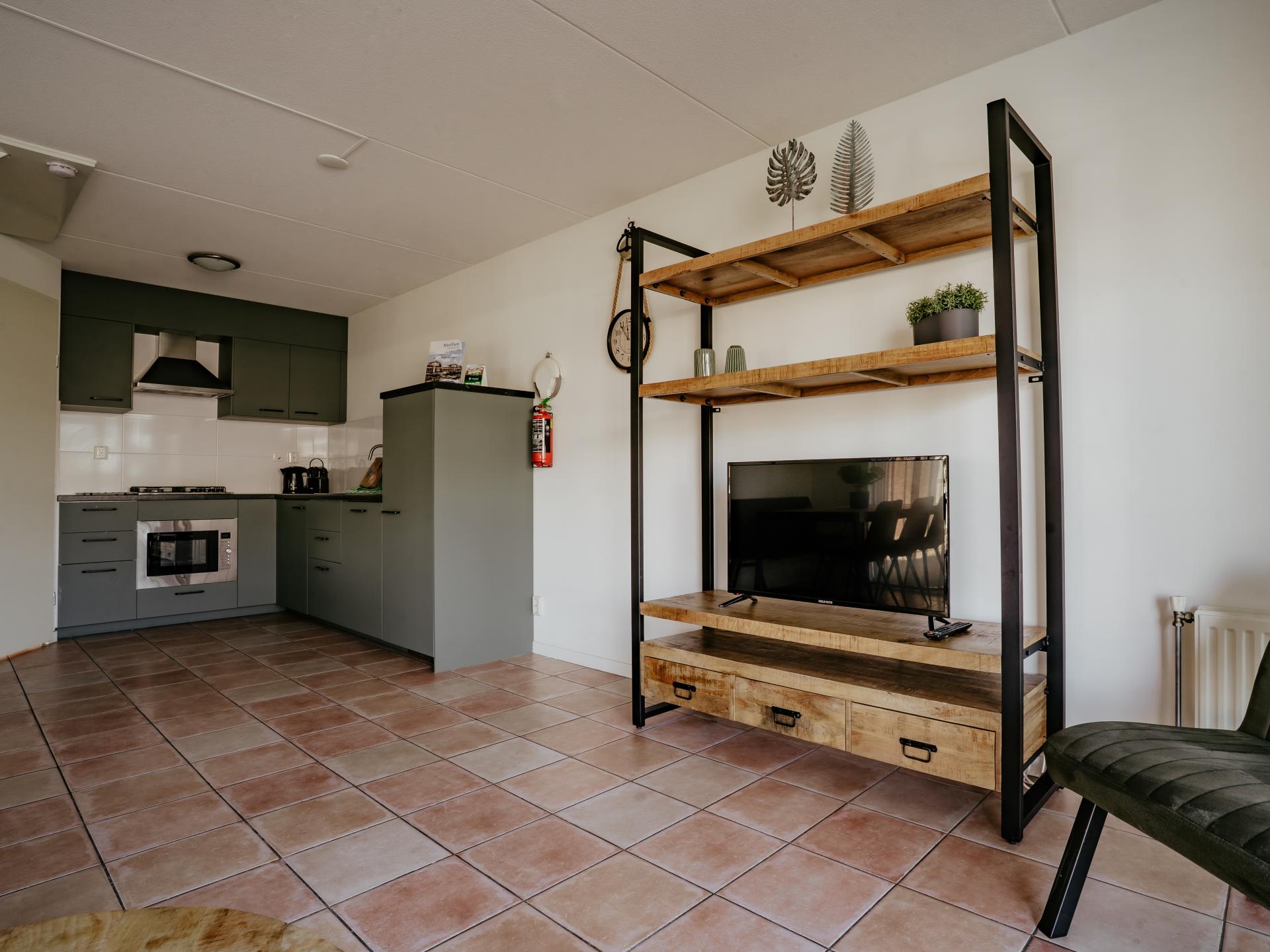 Modern vakantiehuis direct aan het Uitgeestermeer voor 6 personen - foto 11