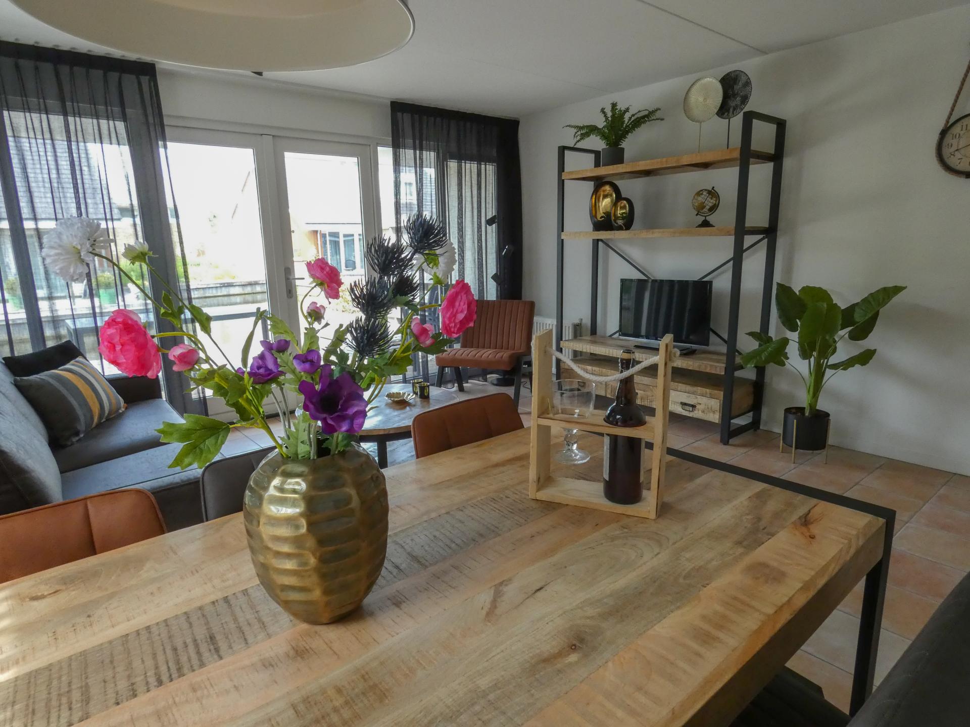 Modern vakantiehuis direct aan het Uitgeestermeer voor 6 personen - foto 5