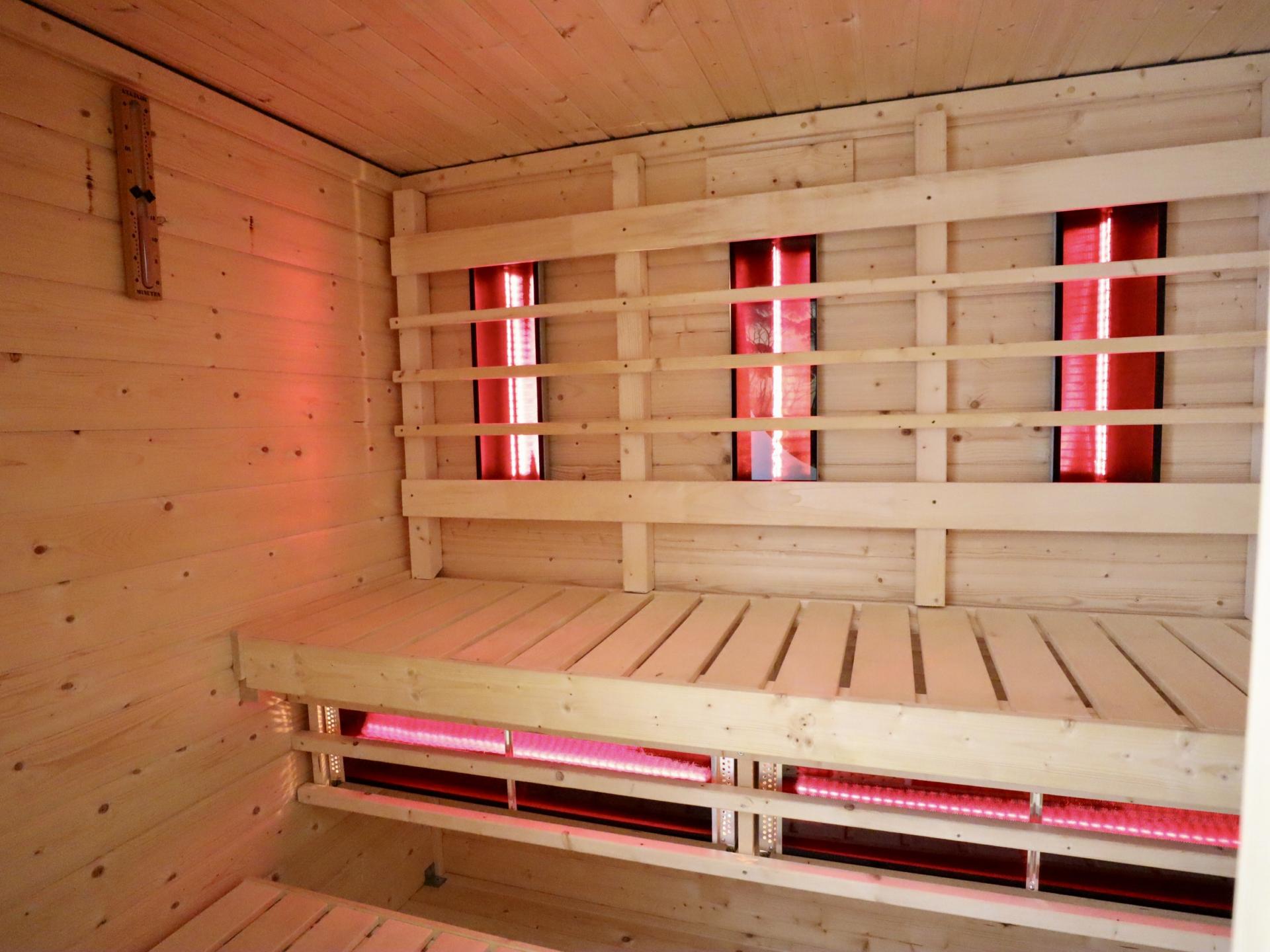 Moderne groepswoning voor 14 personen met sauna en speelruimte in Houffalize - foto 14