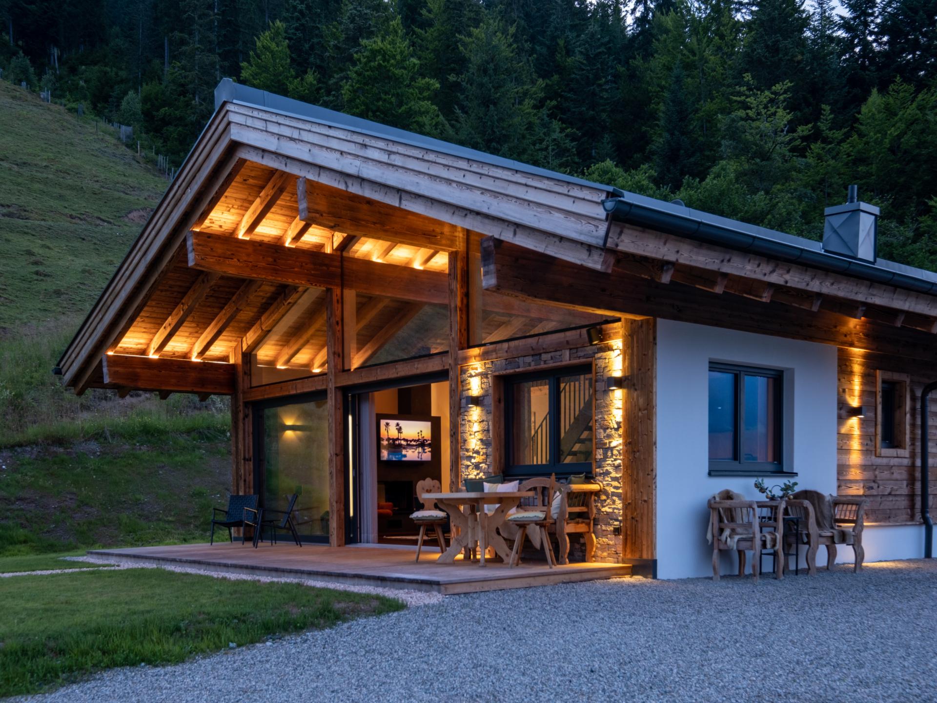 Luxe chalet in Sankt Johann met privé sauna en natuurlijke zwemvijver - foto 19
