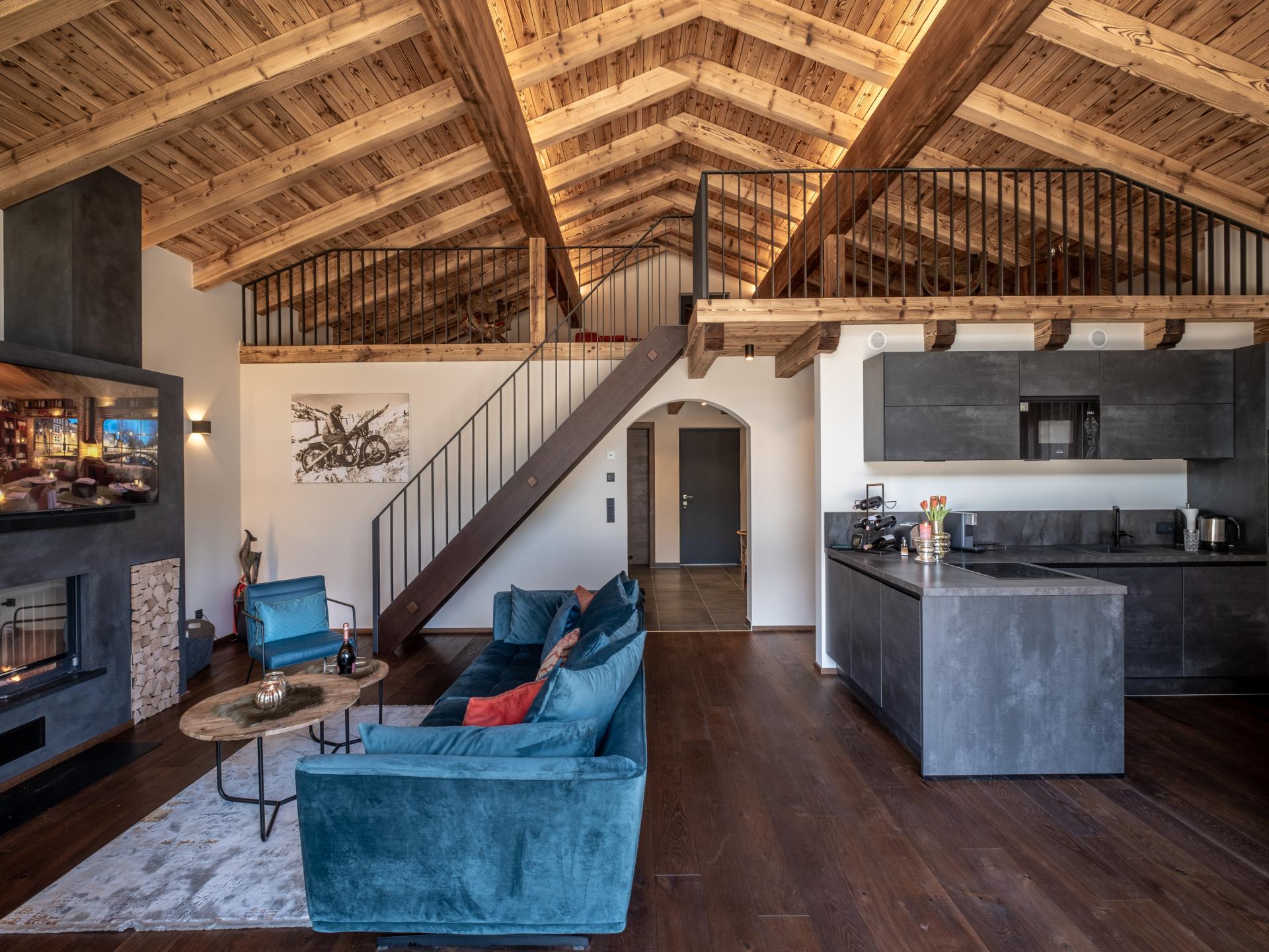Luxe chalet in Sankt Johann met privé sauna en natuurlijke zwemvijver - foto 12