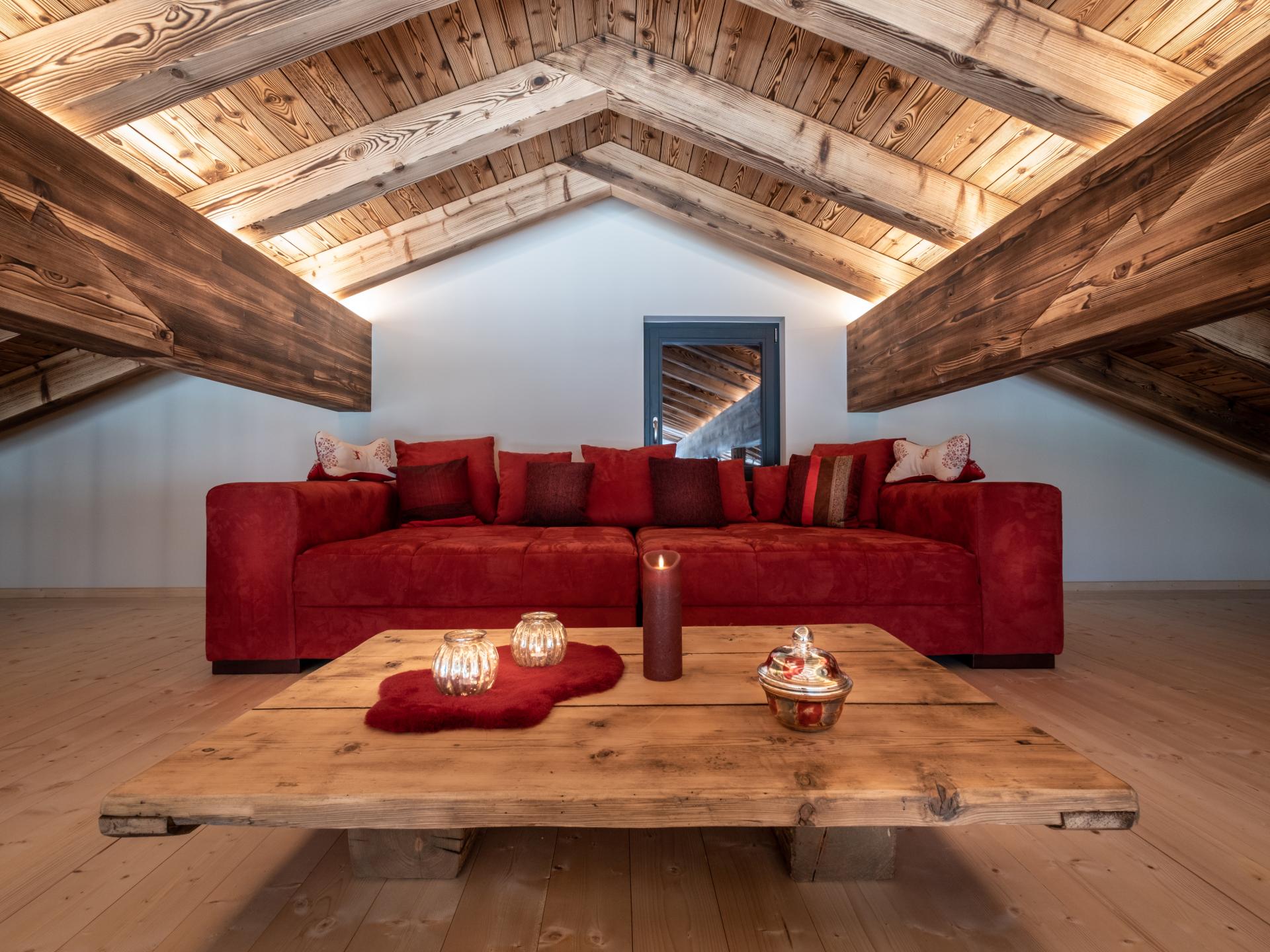 Luxe chalet in Sankt Johann met privé sauna en natuurlijke zwemvijver - foto 6