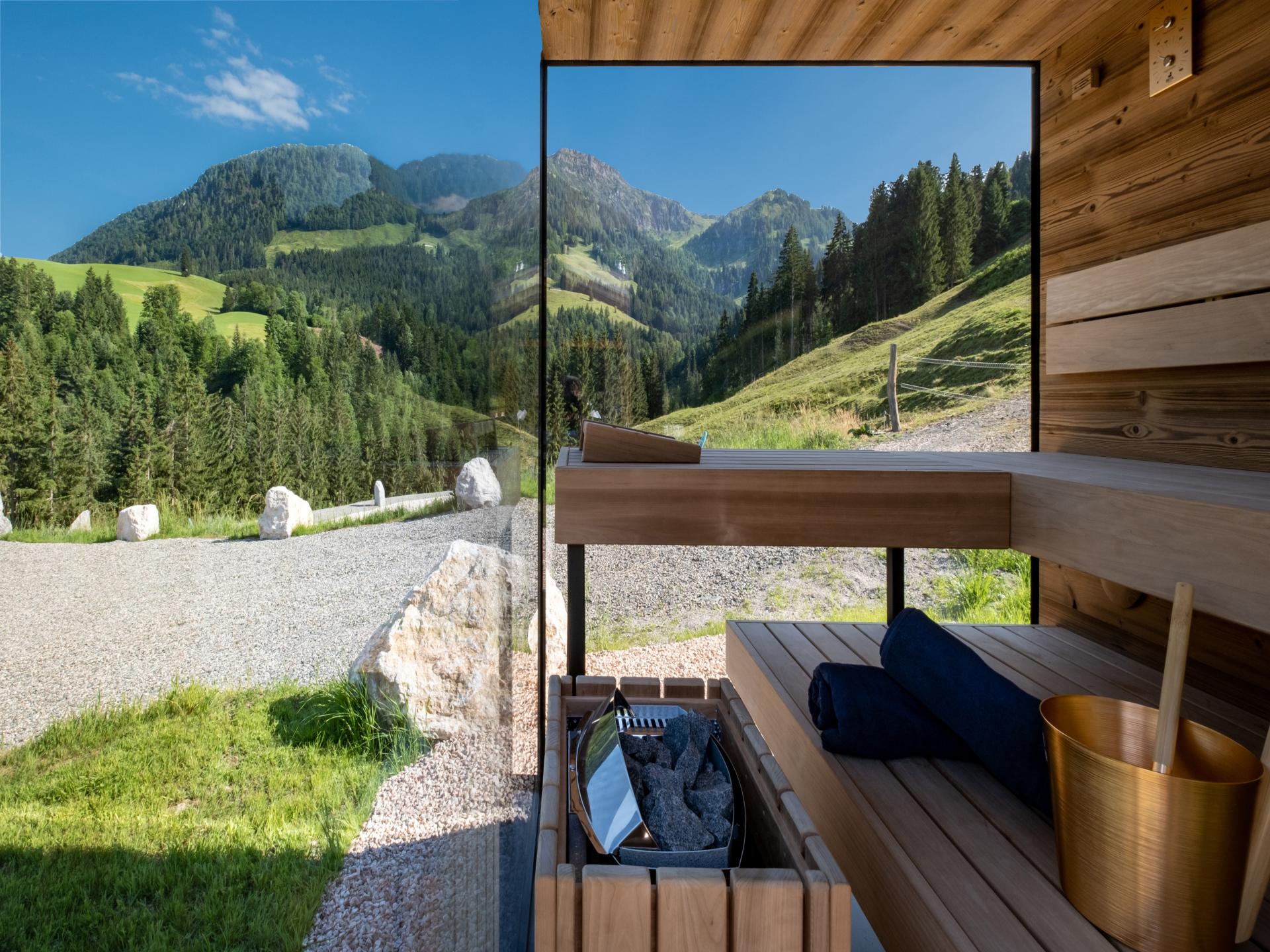 Luxe chalet in Sankt Johann met privé sauna en natuurlijke zwemvijver - foto 9
