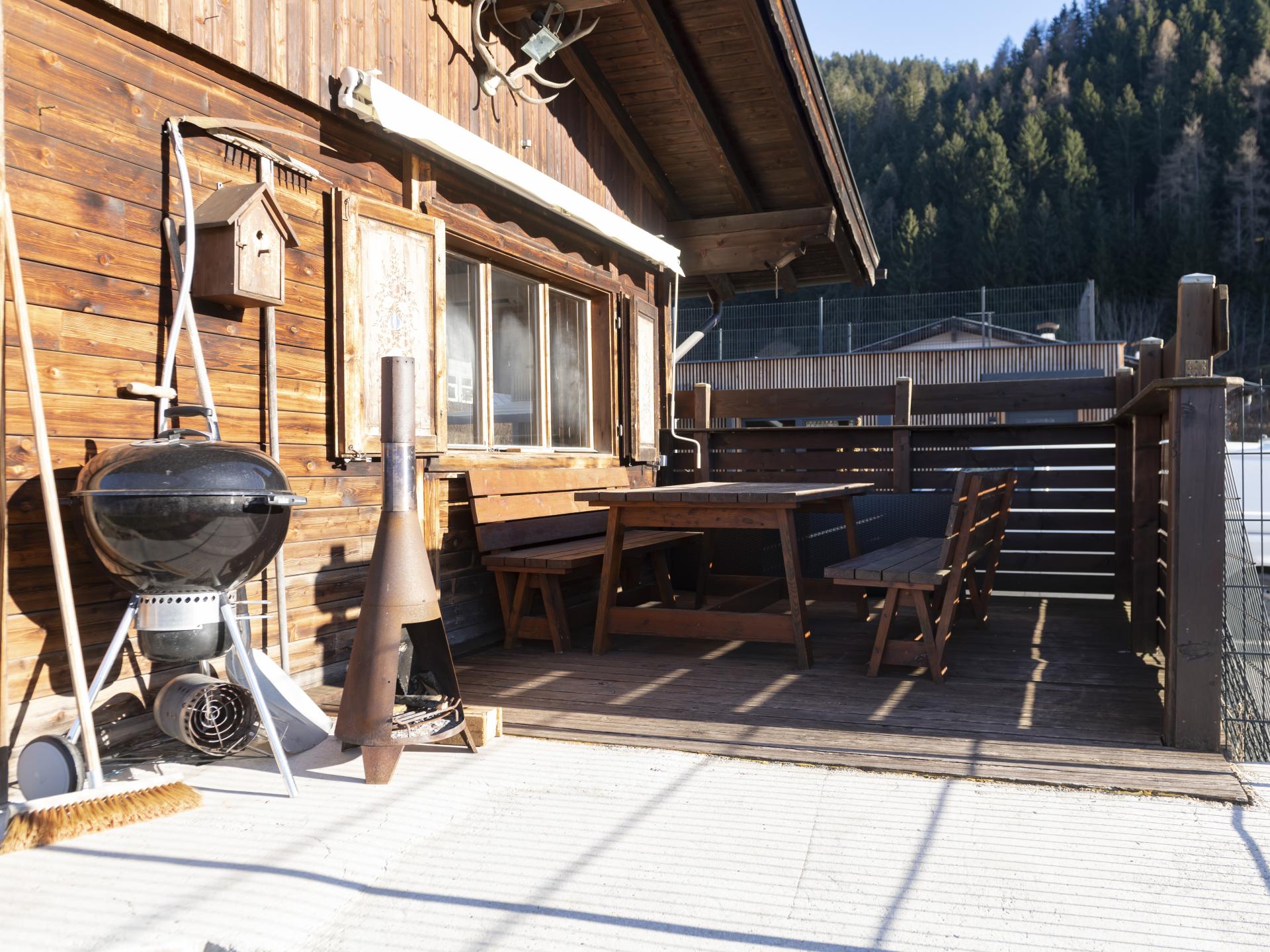 Vrijstaand chalet aan de piste in Pill met privétuin en houtkachel - foto 15