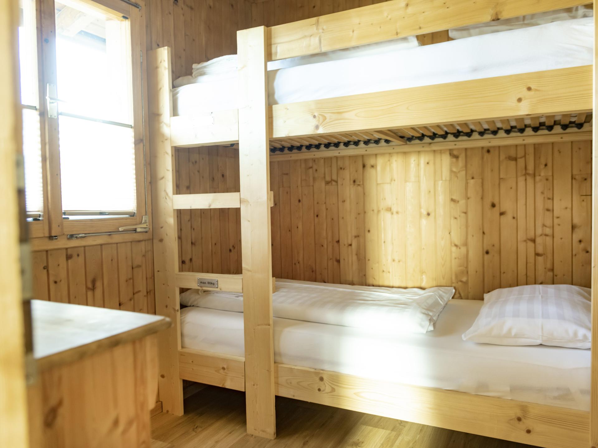 Vrijstaand chalet aan de piste in Pill met privétuin en houtkachel - foto 27