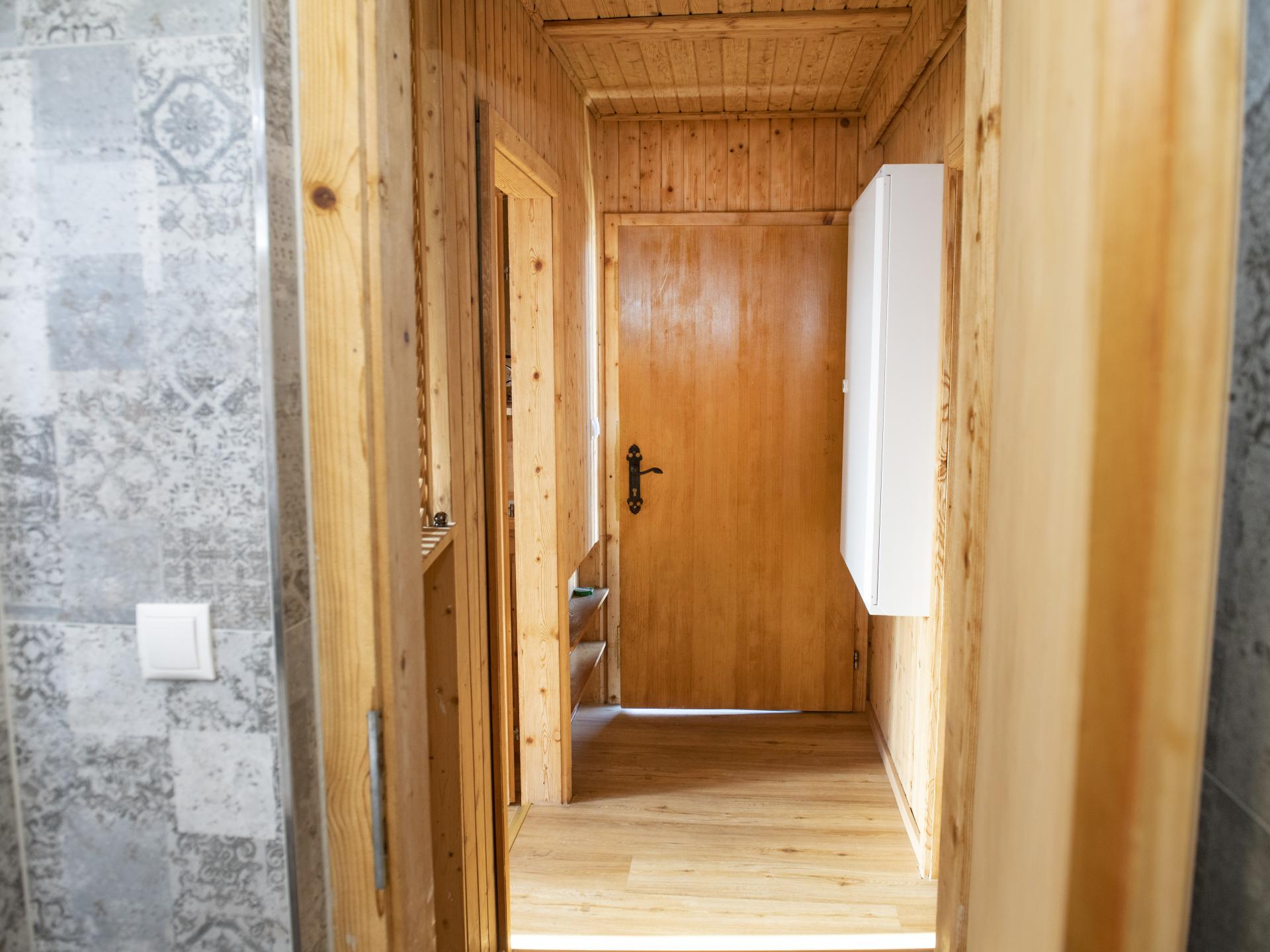 Vrijstaand chalet aan de piste in Pill met privétuin en houtkachel - foto 24