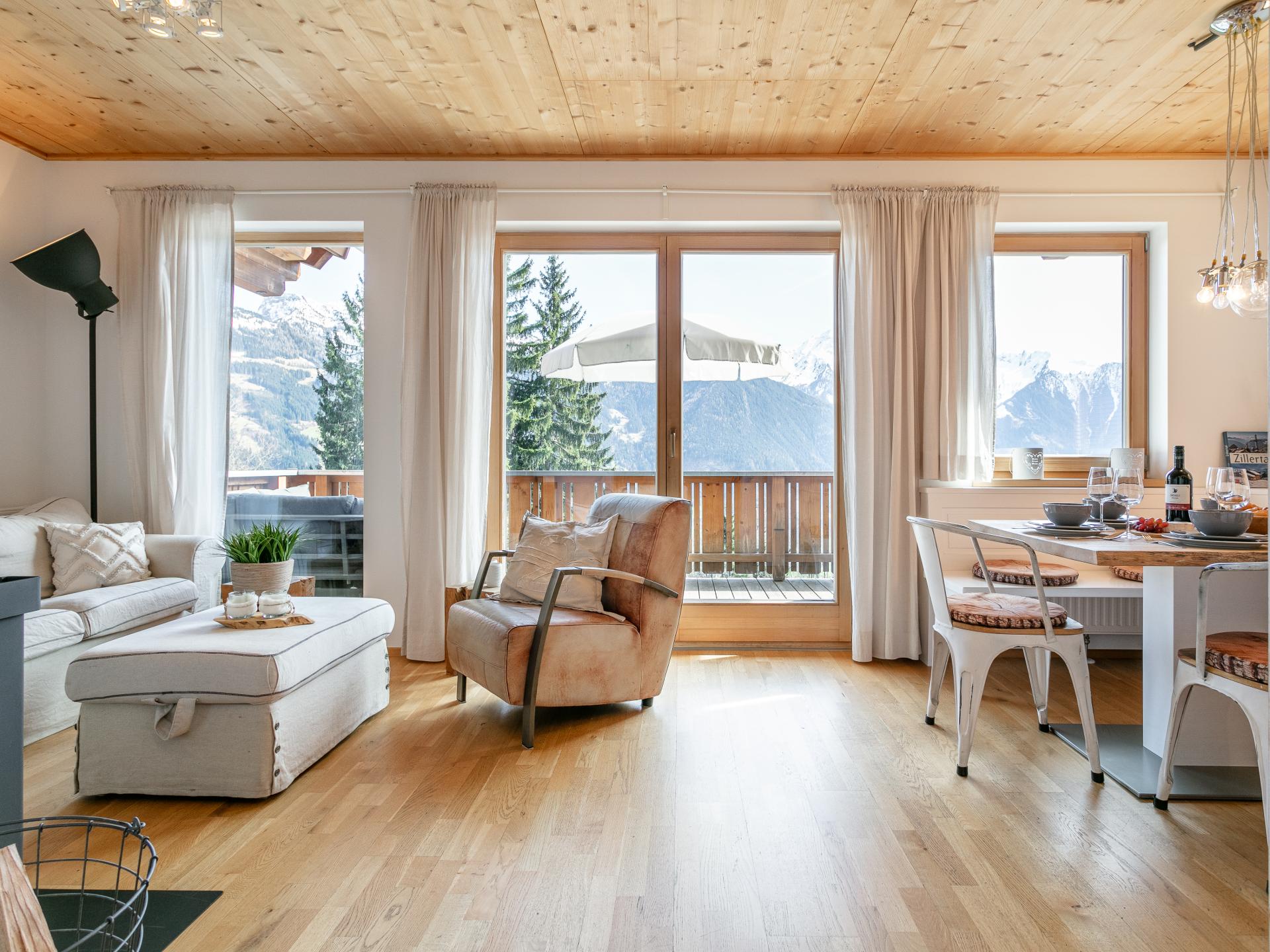 Authentiek chalet aan de piste met panoramisch uitzicht over het Zillertal - foto 3