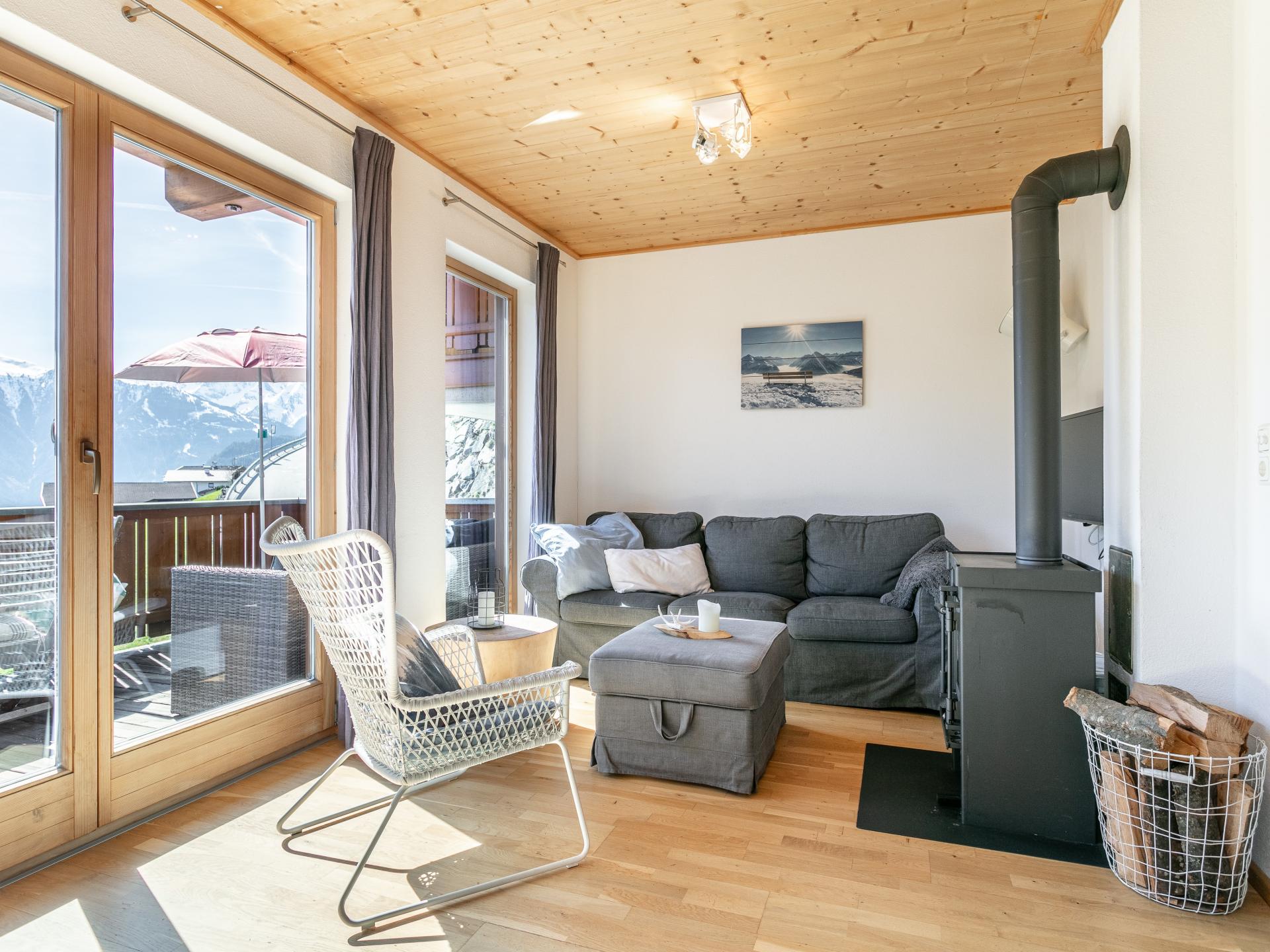 Authentiek chalet direct aan de piste met panoramisch dalzicht - foto 3