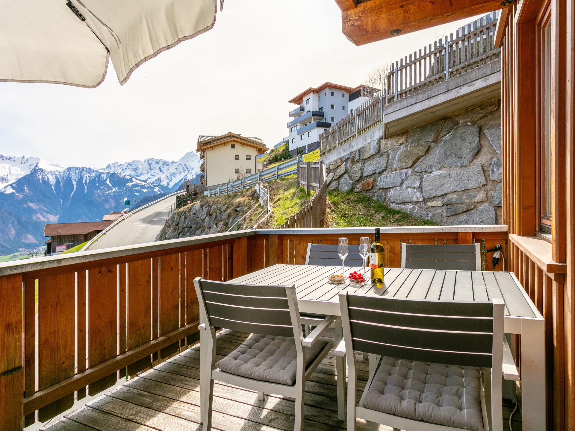 Authentiek chalet direct aan de piste met panoramisch dalzicht - foto 38