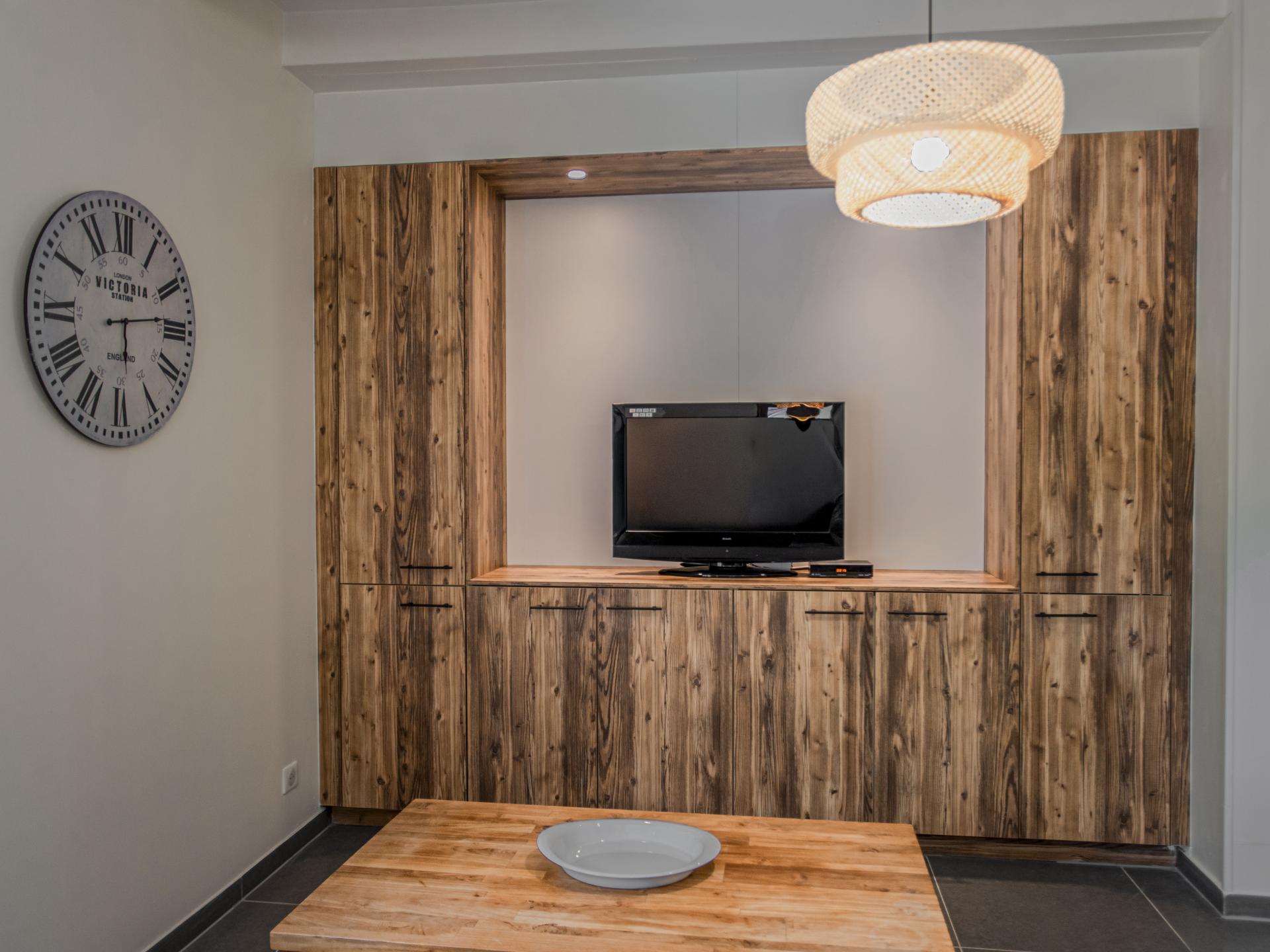 Op 750m van het centrum: Modern vakantiehuis in Lacapelle Marival - foto 24