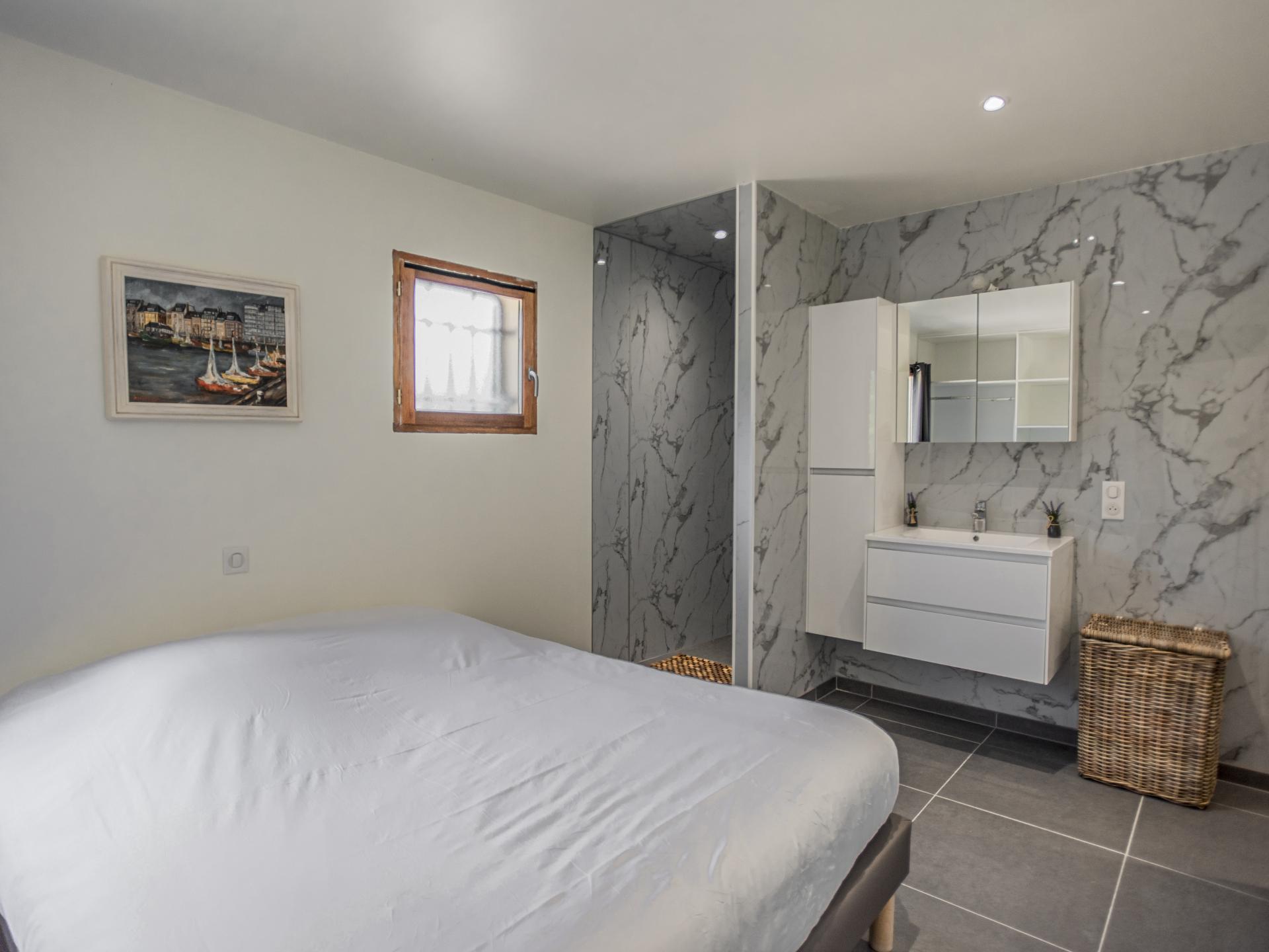Op 750m van het centrum: Modern vakantiehuis in Lacapelle Marival - foto 18